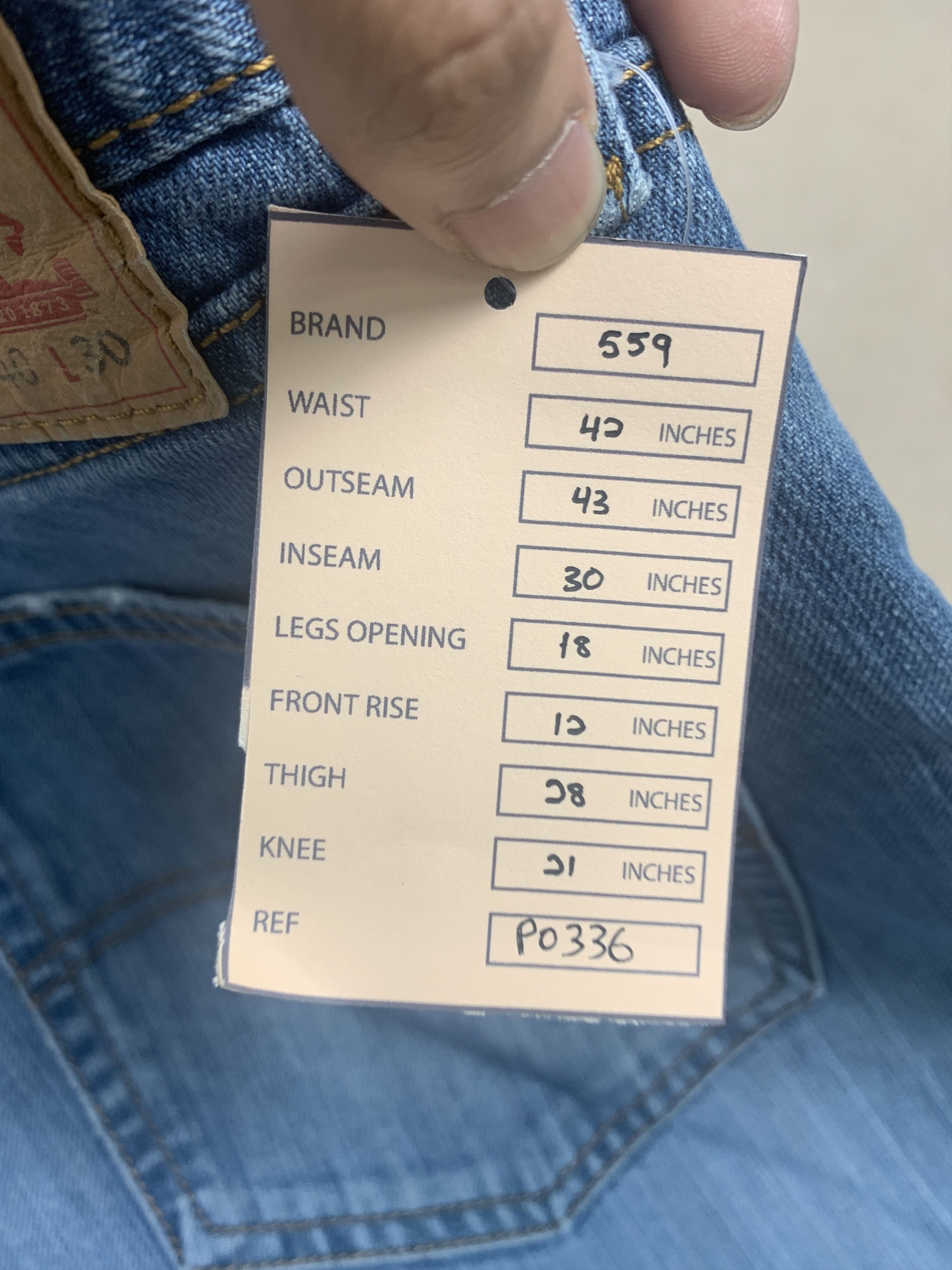 Levi's × Vintage Vintage Levis 559 Straight Cut Faded Blue Jeans Size US 42 / EU 58 - 20 Thumbnail