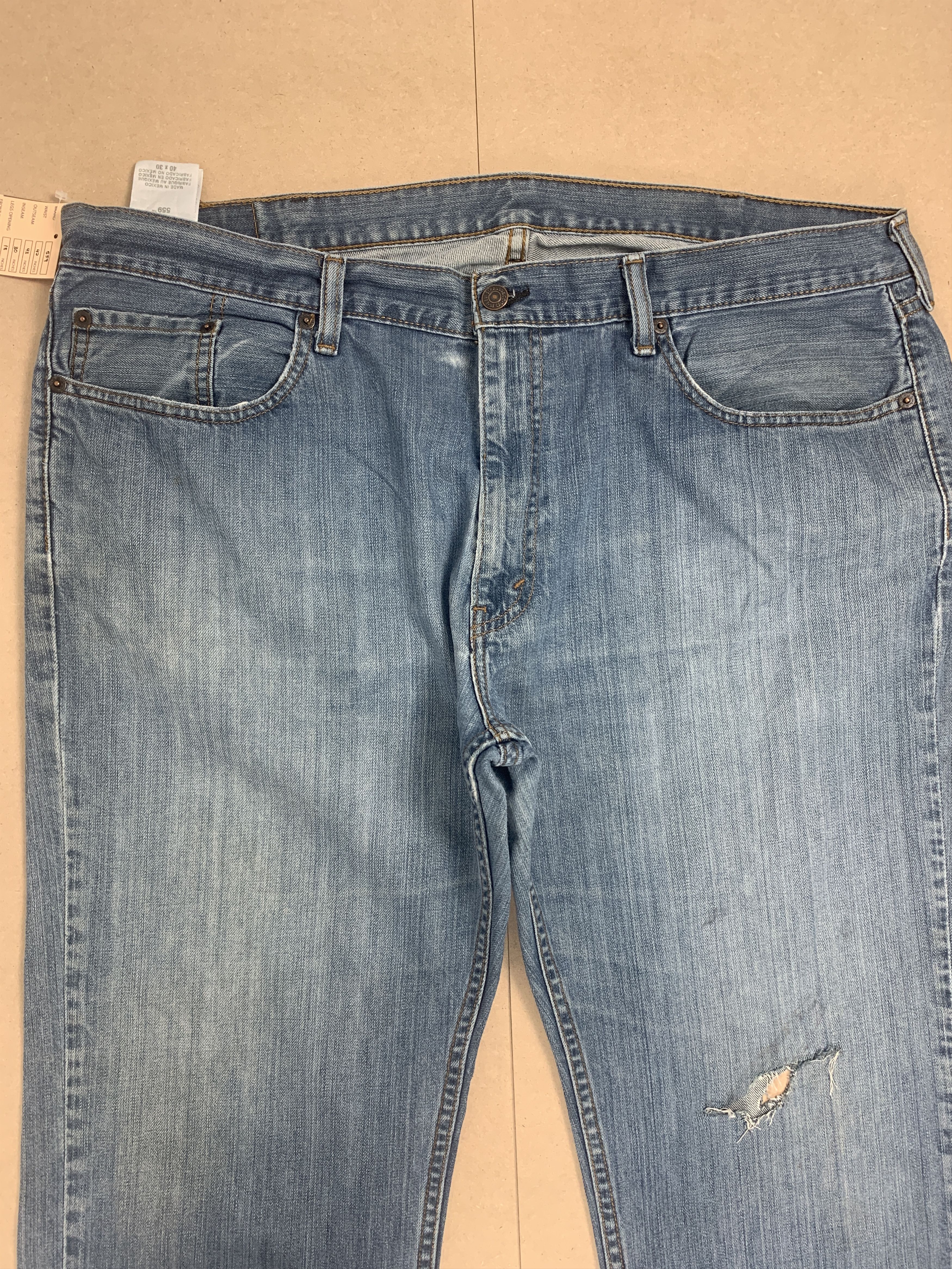 Levi's × Vintage Vintage Levis 559 Straight Cut Faded Blue Jeans Size US 42 / EU 58 - 2 Thumbnail