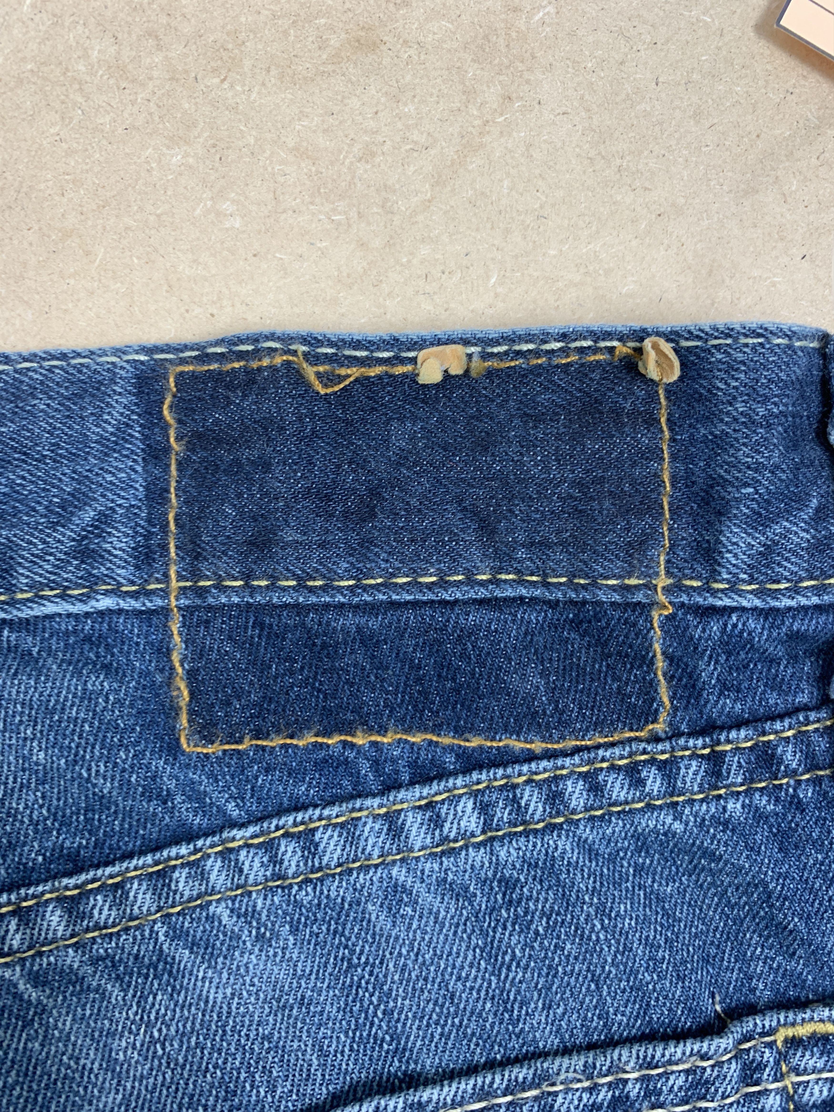 Levi's Vintage Levis 550 Faded Painter Jeans Size US 34 / EU 50 - 5 Thumbnail