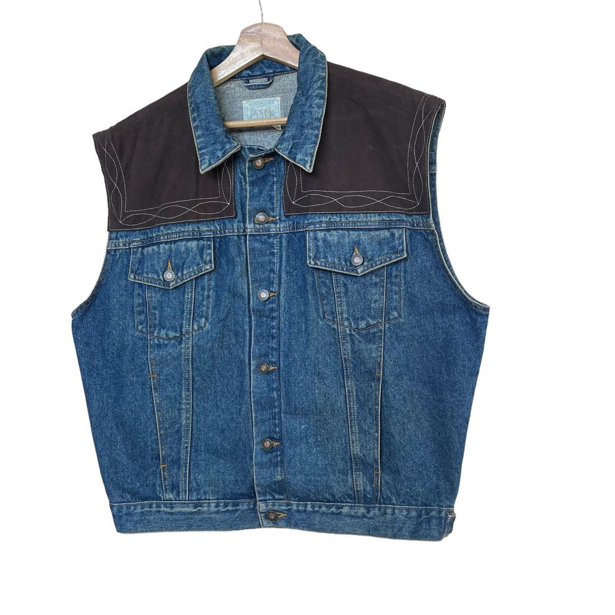 Japanese Brand DISTRESSED JEANS SUNVALLEY ATTACHED DENIM VEST Size US M / EU 48-50 / 2 - 3 Thumbnail
