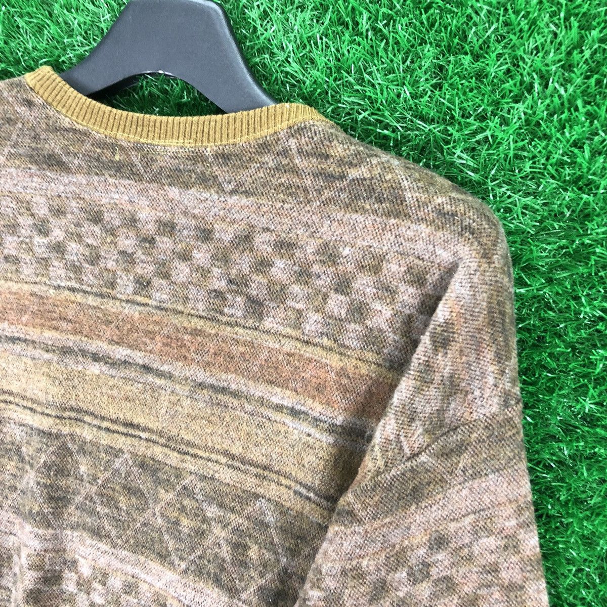 Aran Isles Knitwear Vintage 80's Knit Sweater Navajo Striped by Field Out Size US S / EU 44-46 / 1 - 5 Thumbnail