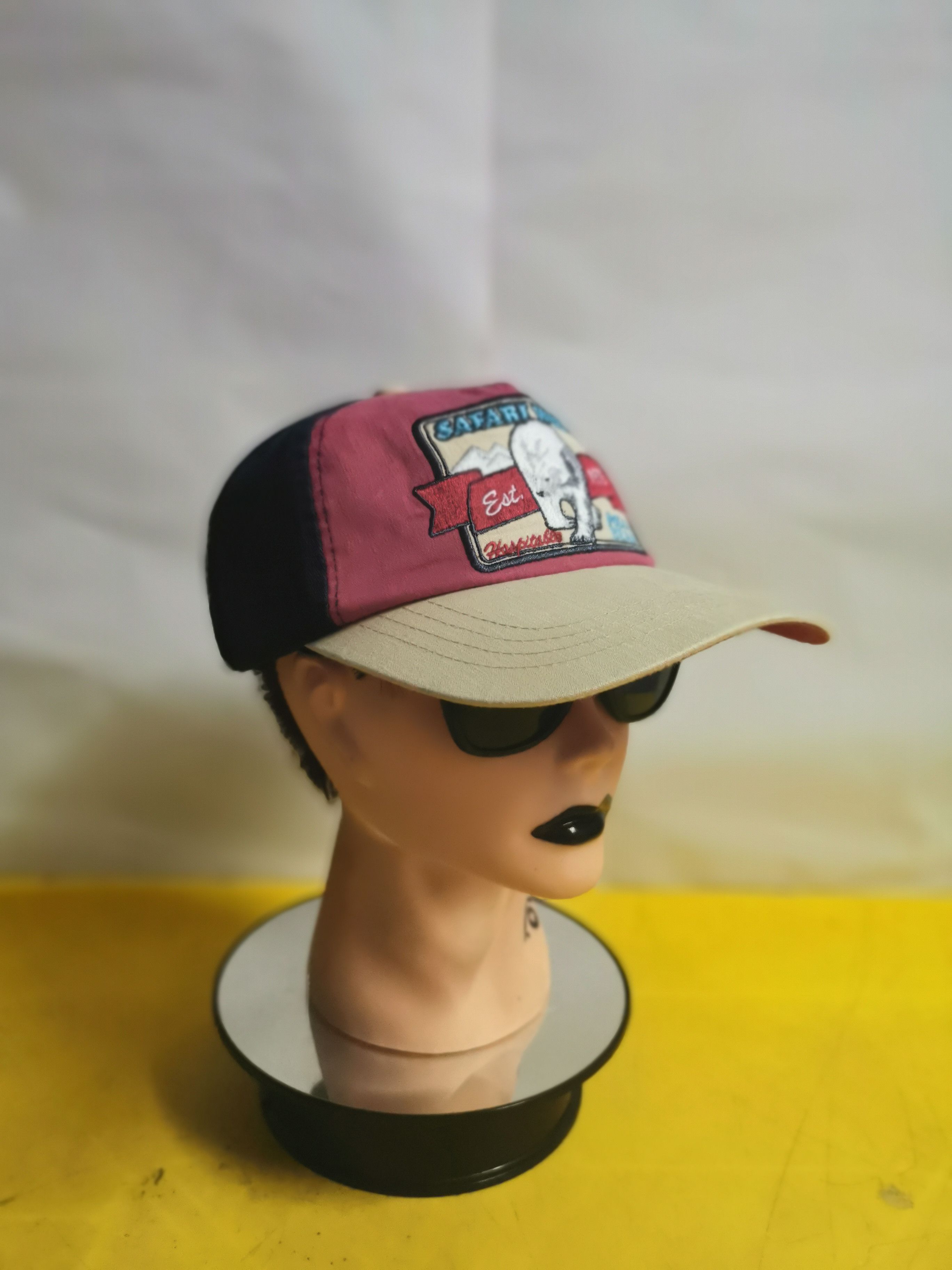 Other Everland Resort Hat x Vintage x Polar Bear Size ONE SIZE - 6 Thumbnail