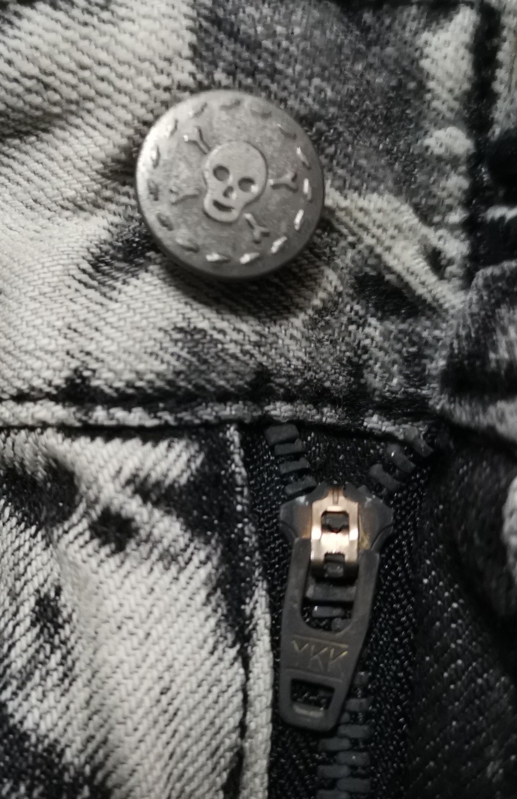 Japanese Brand 🔥Denim Steals🔥 Distressed Devil Skull Wash Pants Size US 33 - 4 Thumbnail