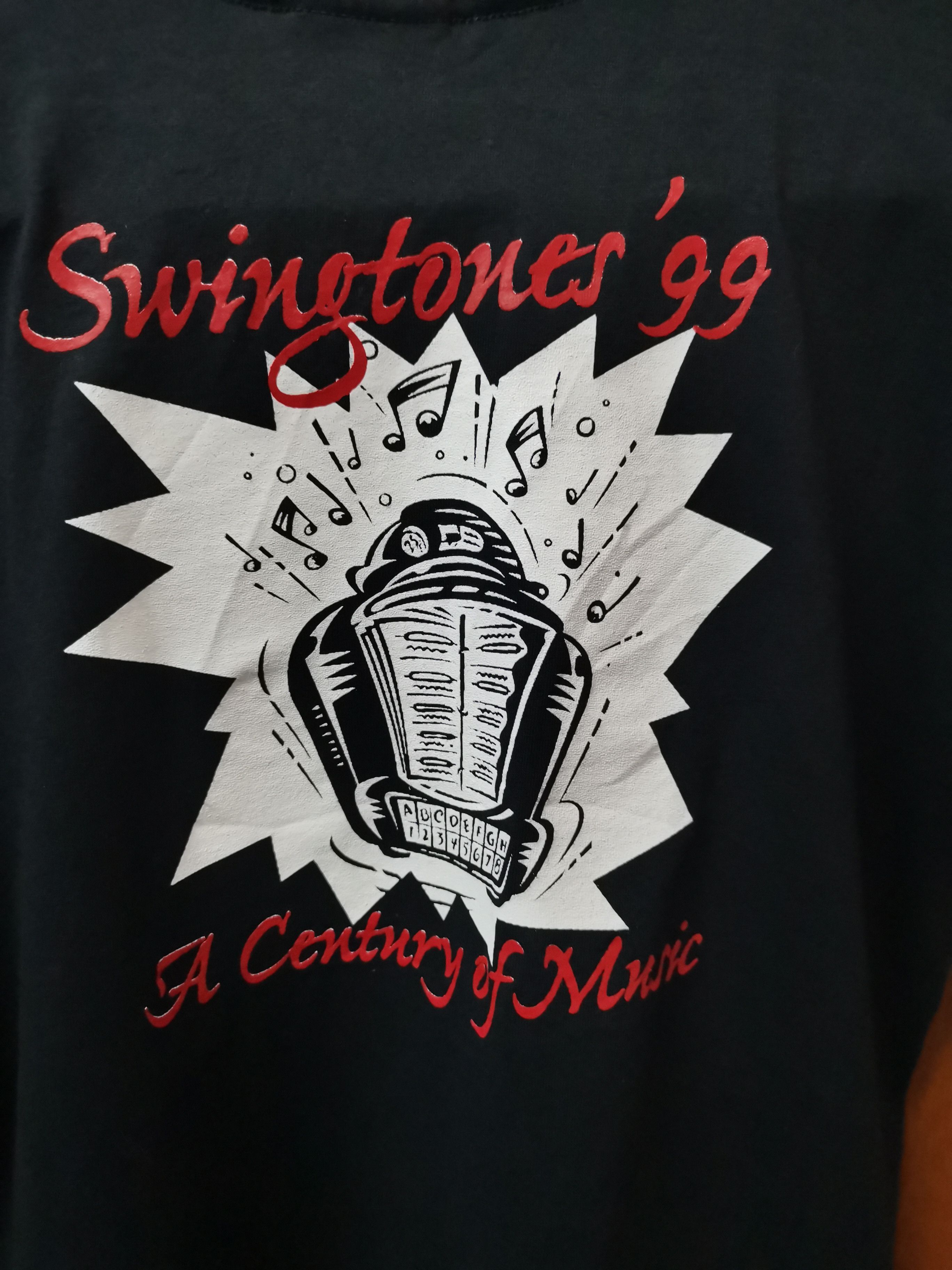 Vintage Vintage Tshirt Swingtones '99 Size US S / EU 44-46 / 1 - 5 Thumbnail