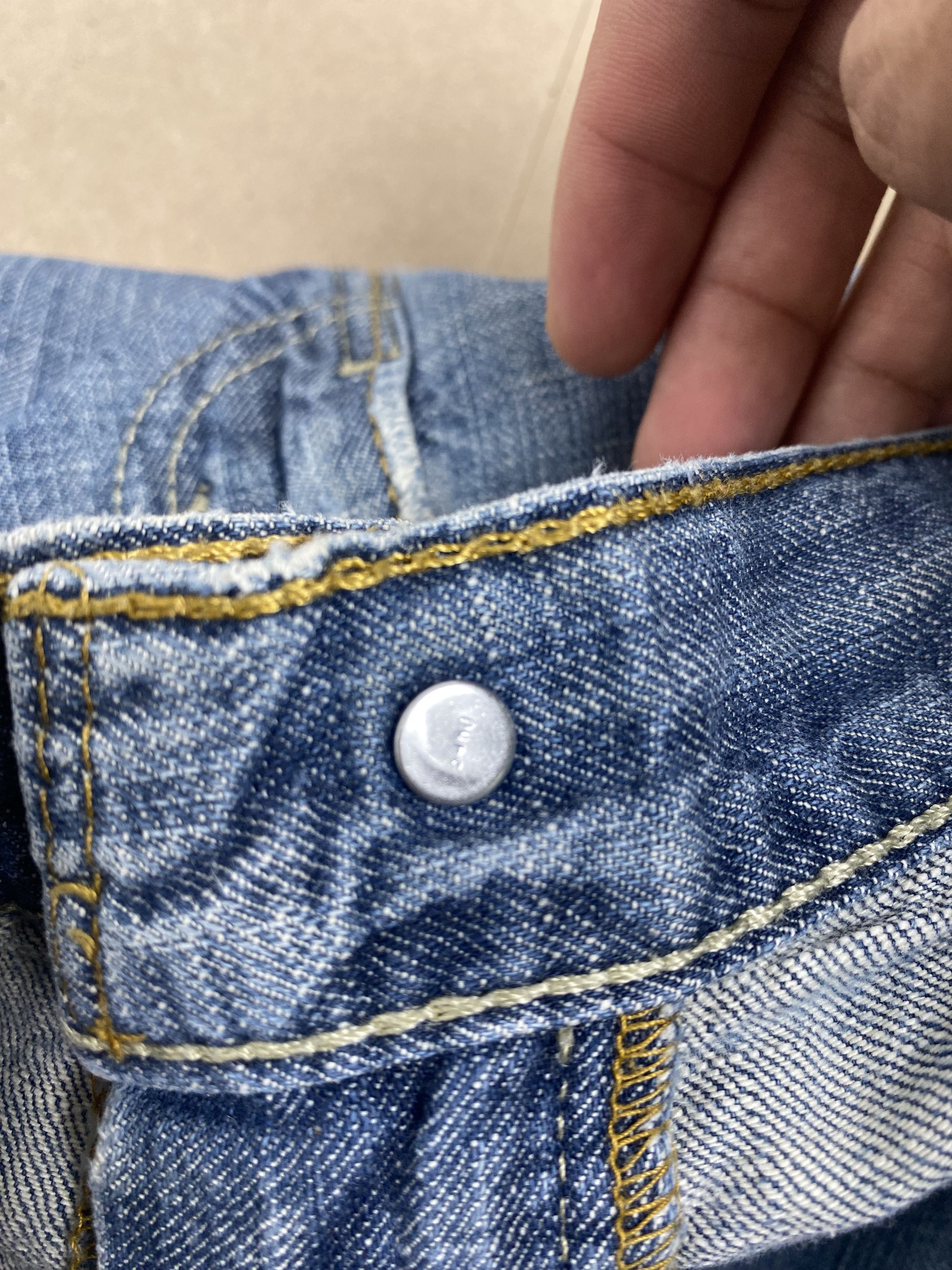 Levi's × Vintage Vintage Levis 569 Straight Cut Distressed Faded Blue Jeans Size US 39 - 16 Thumbnail
