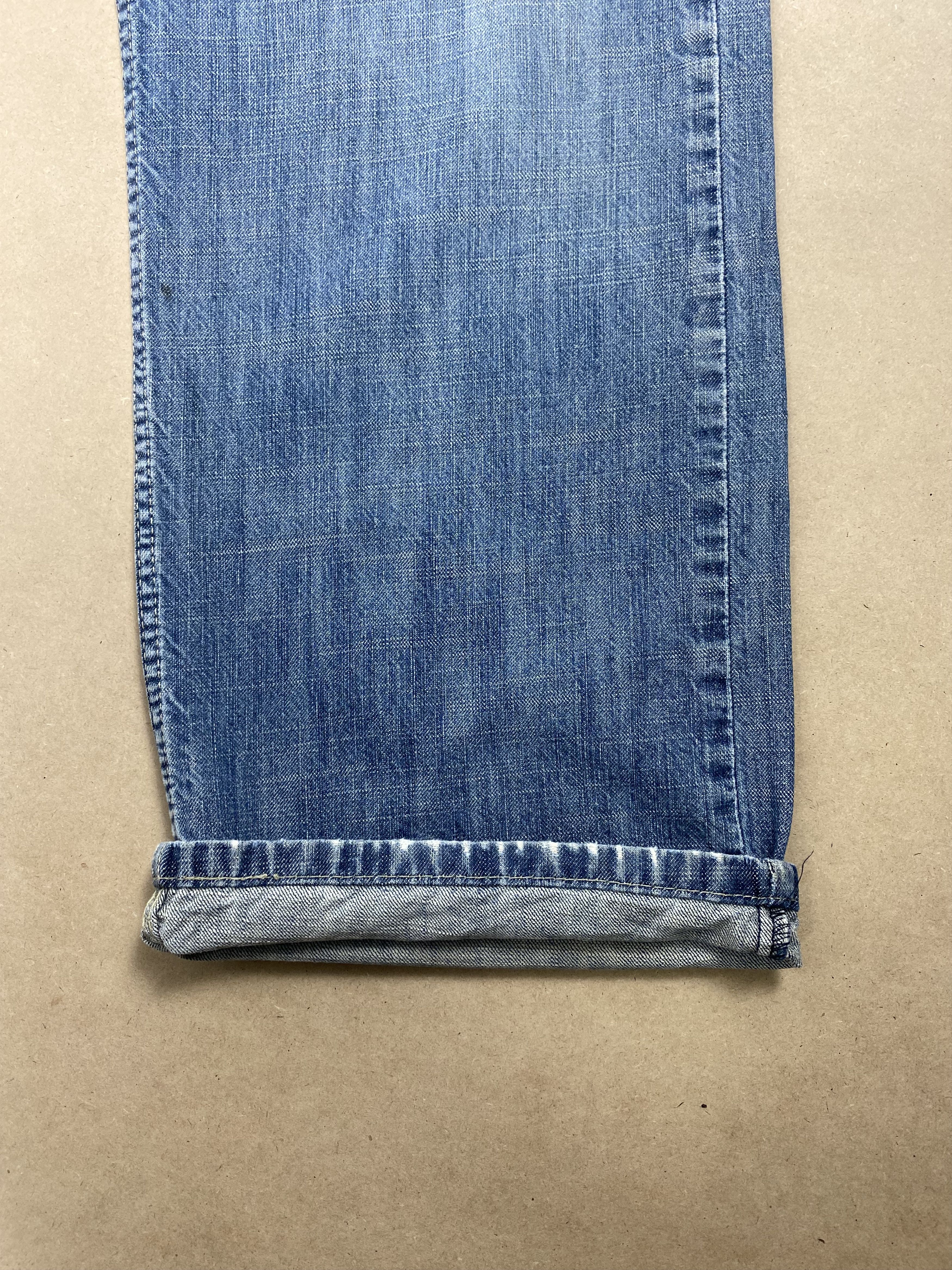 Levi's × Vintage Vintage Levis 569 Straight Cut Distressed Faded Blue Jeans Size US 39 - 6 Thumbnail