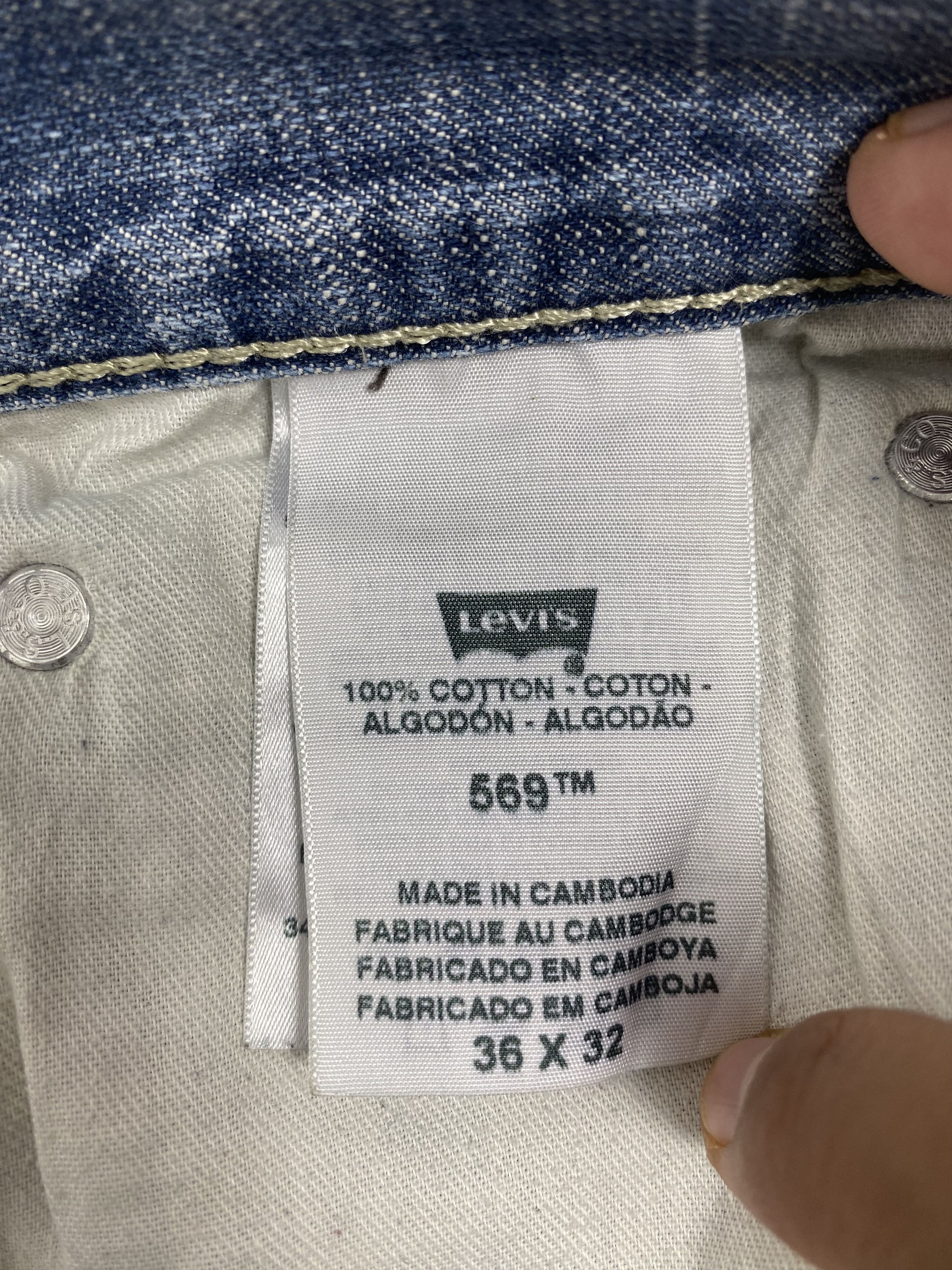 Levi's × Vintage Vintage Levis 569 Straight Cut Distressed Faded Blue Jeans Size US 39 - 12 Thumbnail