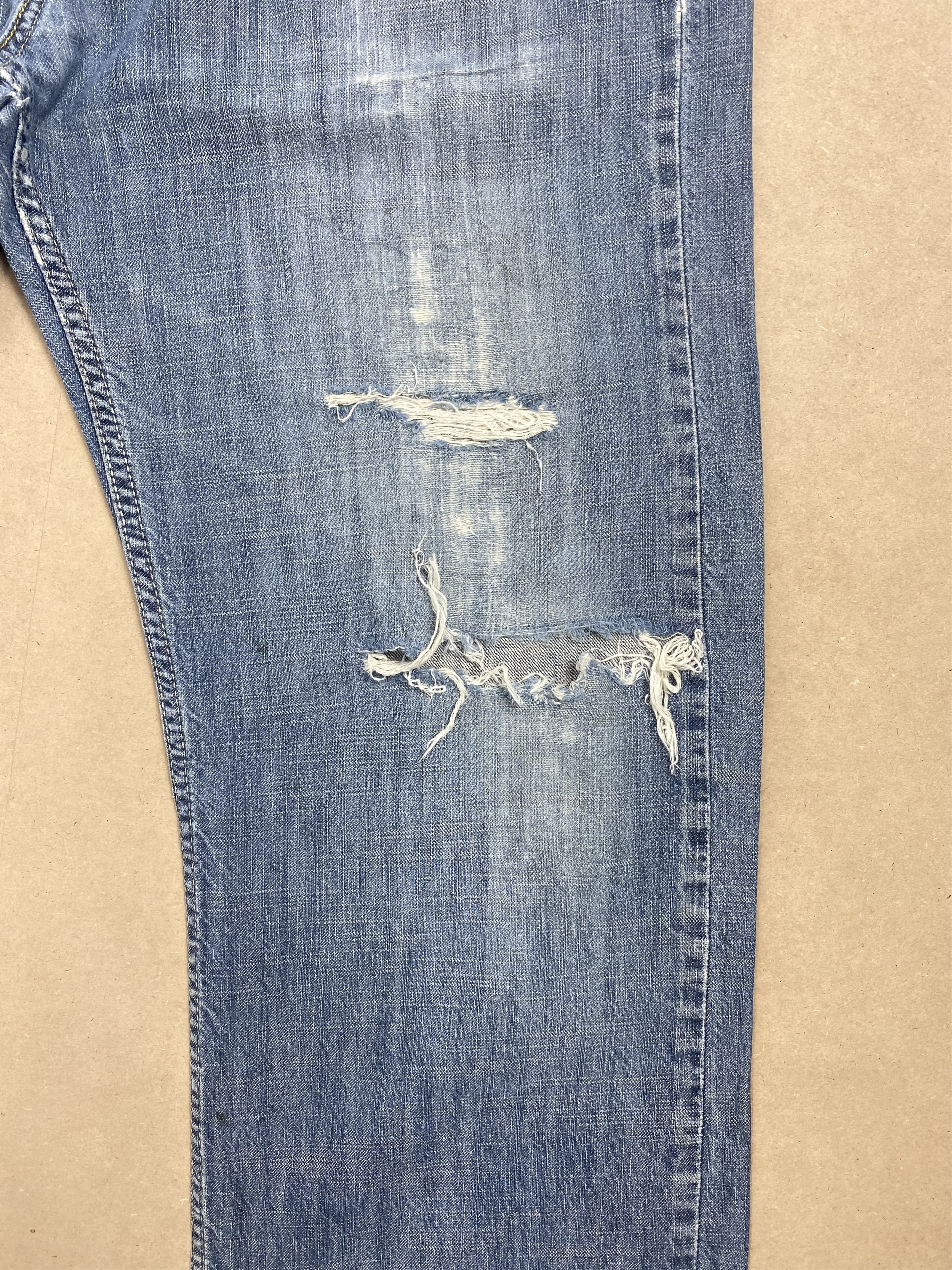 Levi's × Vintage Vintage Levis 569 Straight Cut Distressed Faded Blue Jeans Size US 39 - 3 Thumbnail