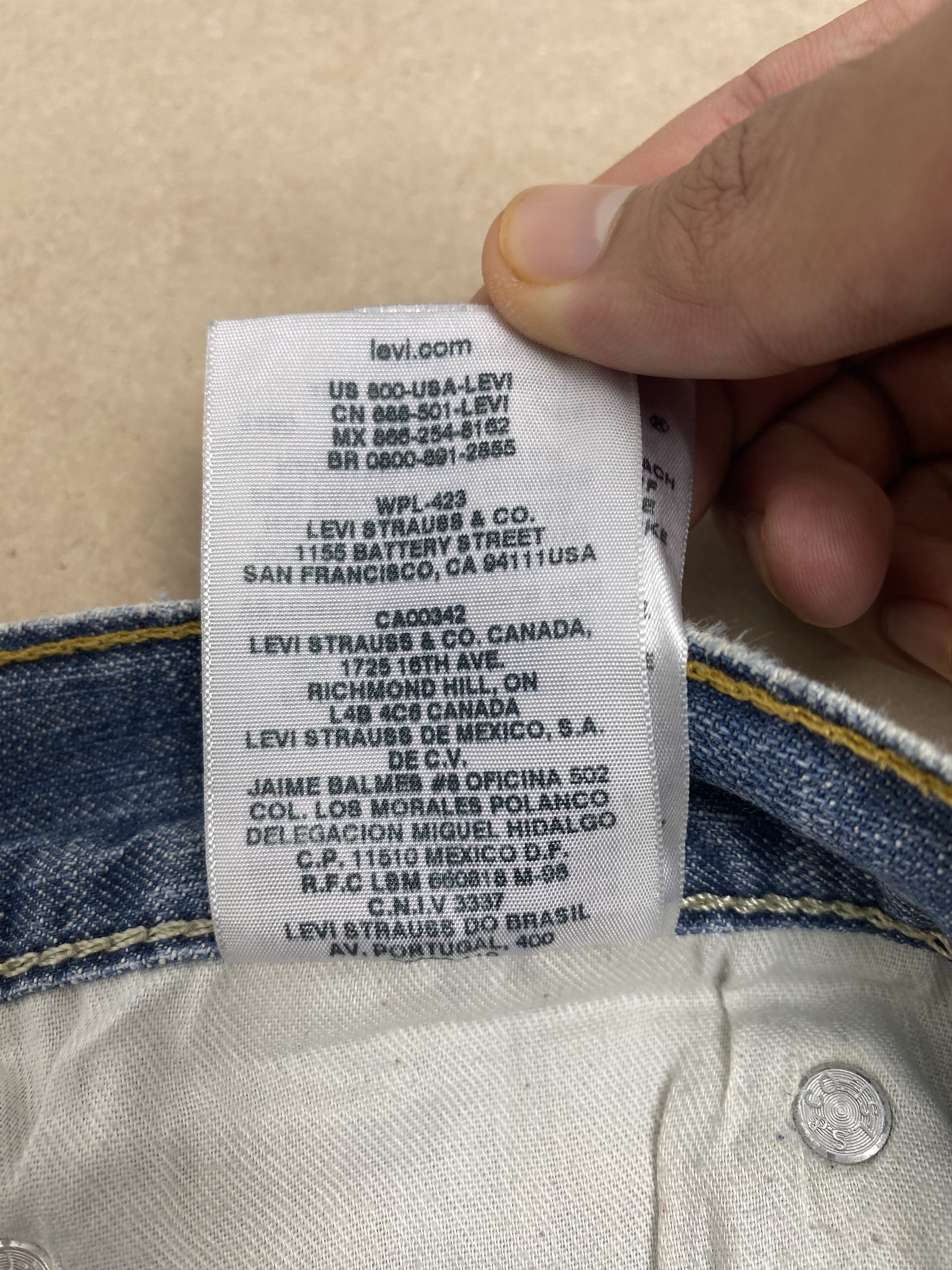 Levi's × Vintage Vintage Levis 569 Straight Cut Distressed Faded Blue Jeans Size US 39 - 15 Thumbnail