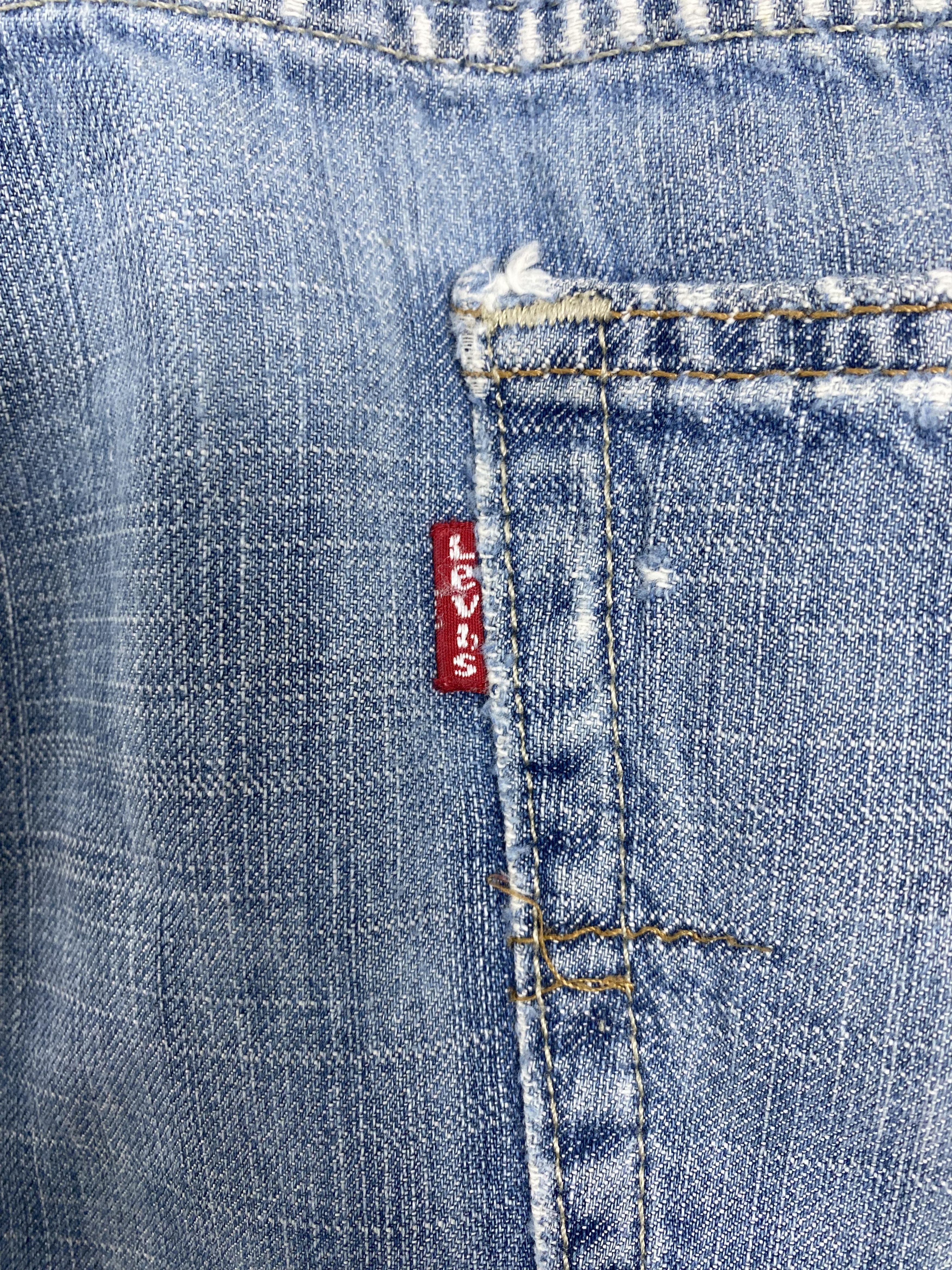 Levi's × Vintage Vintage Levis 569 Straight Cut Distressed Faded Blue Jeans Size US 39 - 10 Thumbnail