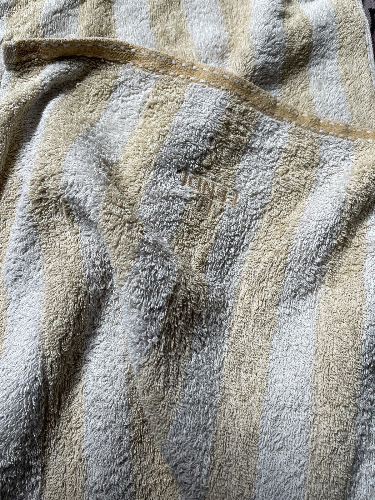 Fendi × Vintage VINTAGE FENDI HAND TOWEL VERY RARE Size ONE SIZE - 2 Thumbnail