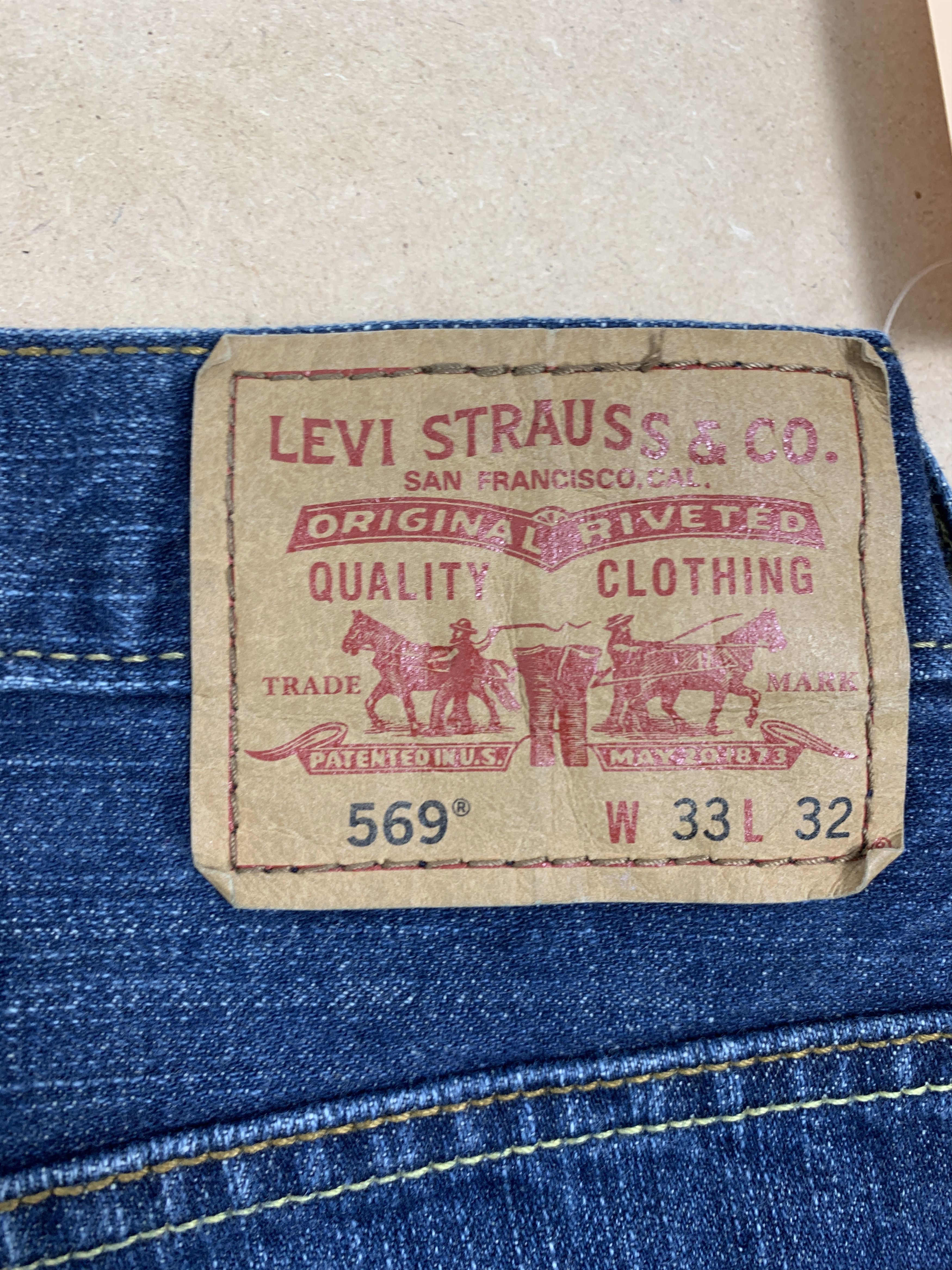 Levi's × Vintage Vintage Levis 569 Straight Cut Faded Blue Jeans Size US 34 / EU 50 - 9 Thumbnail
