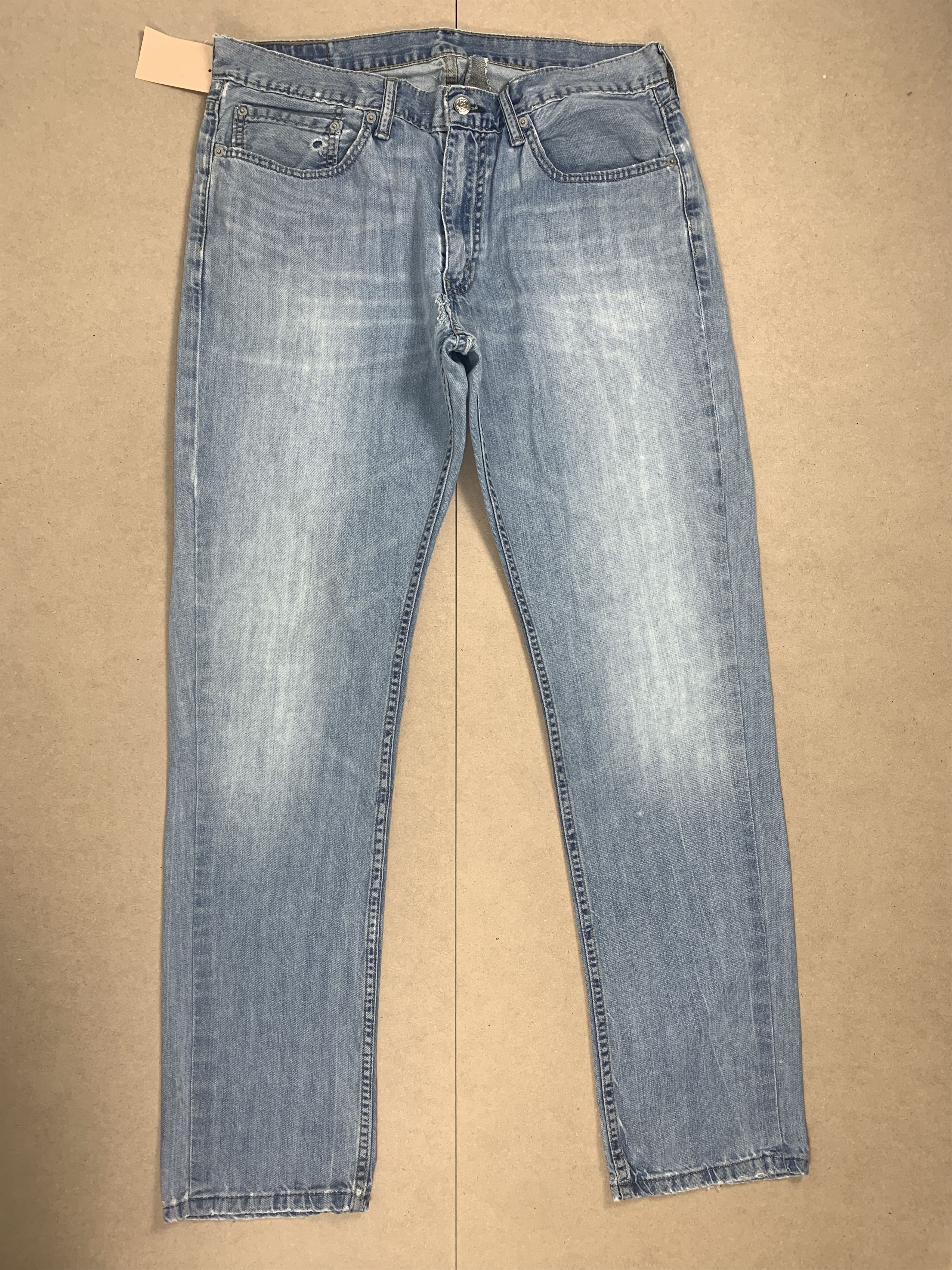 Levi's × Vintage Vintage Levis 559 Straight Cut Faded Light Wash Jeans Size US 36 / EU 52 - 1 Thumbnail