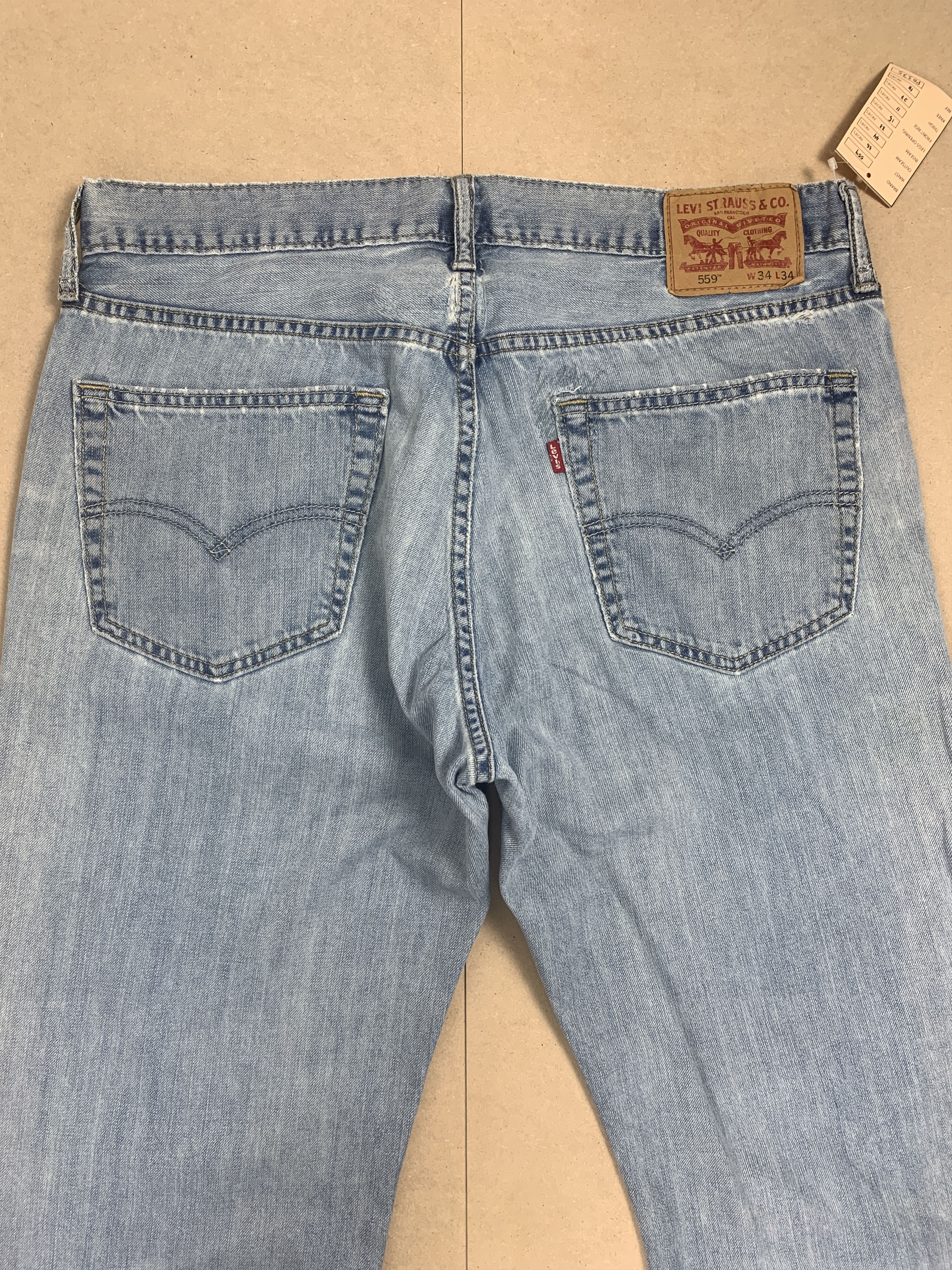 Levi's × Vintage Vintage Levis 559 Straight Cut Faded Light Wash Jeans Size US 36 / EU 52 - 7 Thumbnail