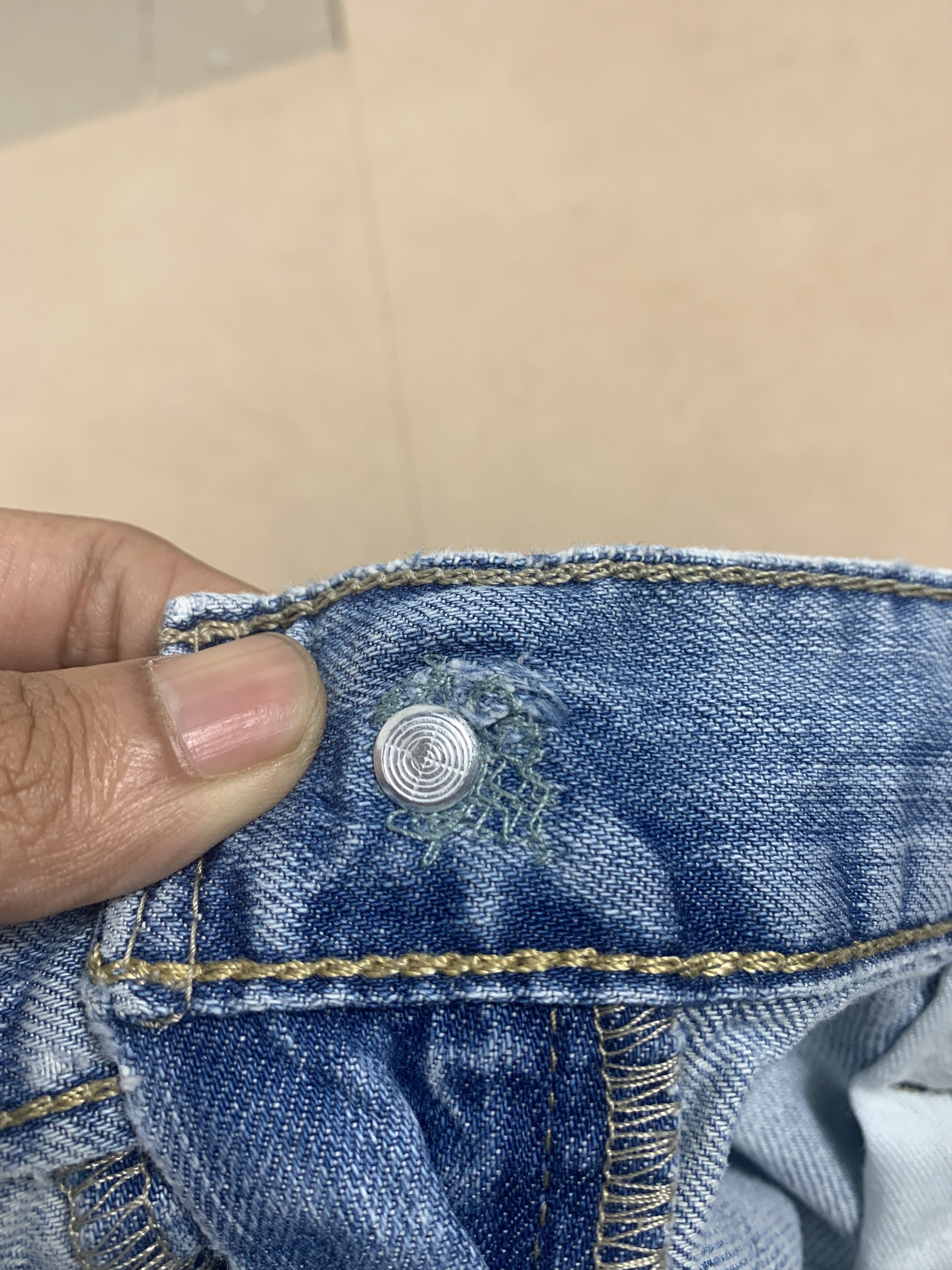Levi's × Vintage Vintage Levis 559 Straight Cut Faded Light Wash Jeans Size US 36 / EU 52 - 14 Thumbnail