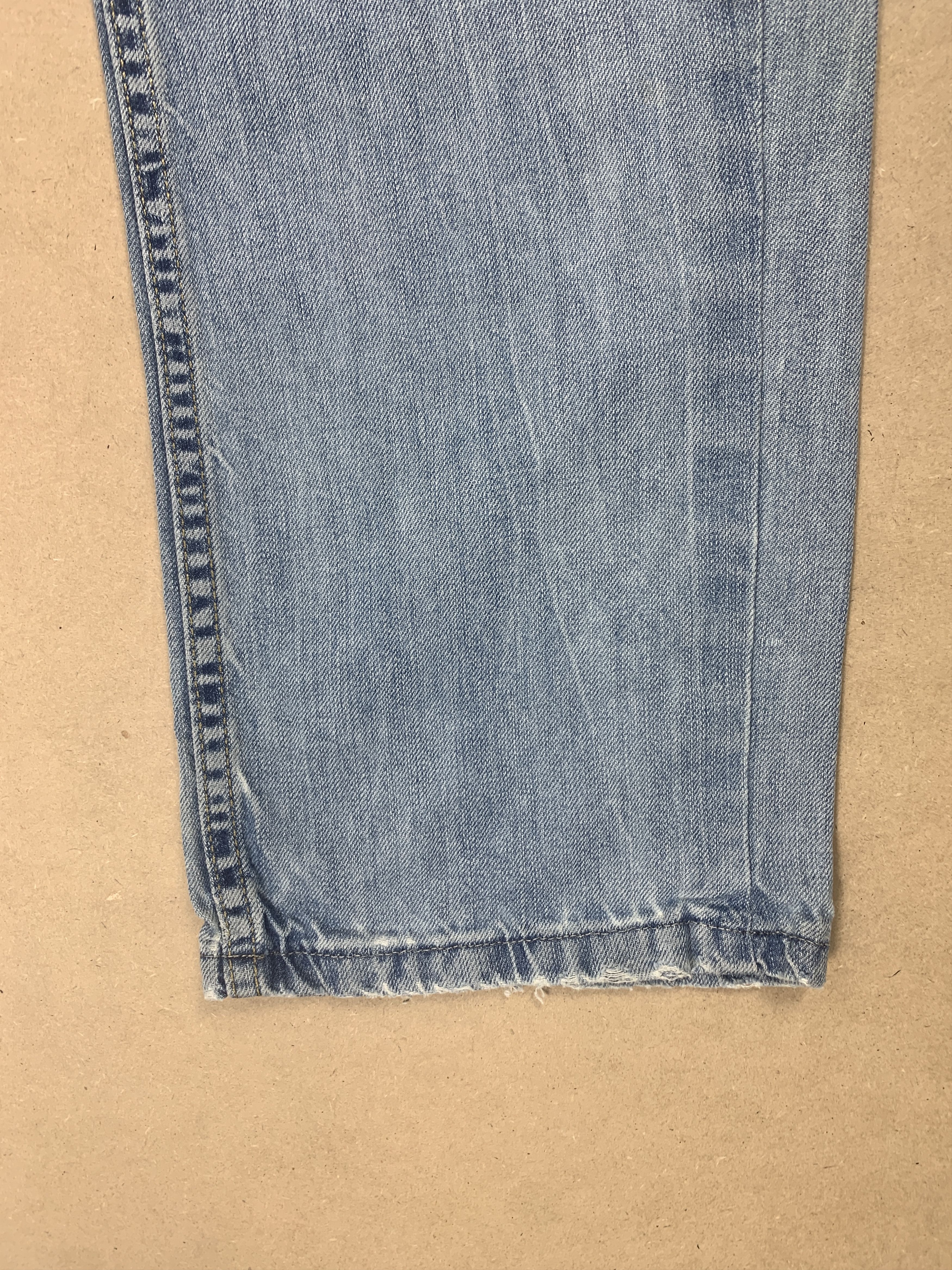 Levi's × Vintage Vintage Levis 559 Straight Cut Faded Light Wash Jeans Size US 36 / EU 52 - 3 Thumbnail