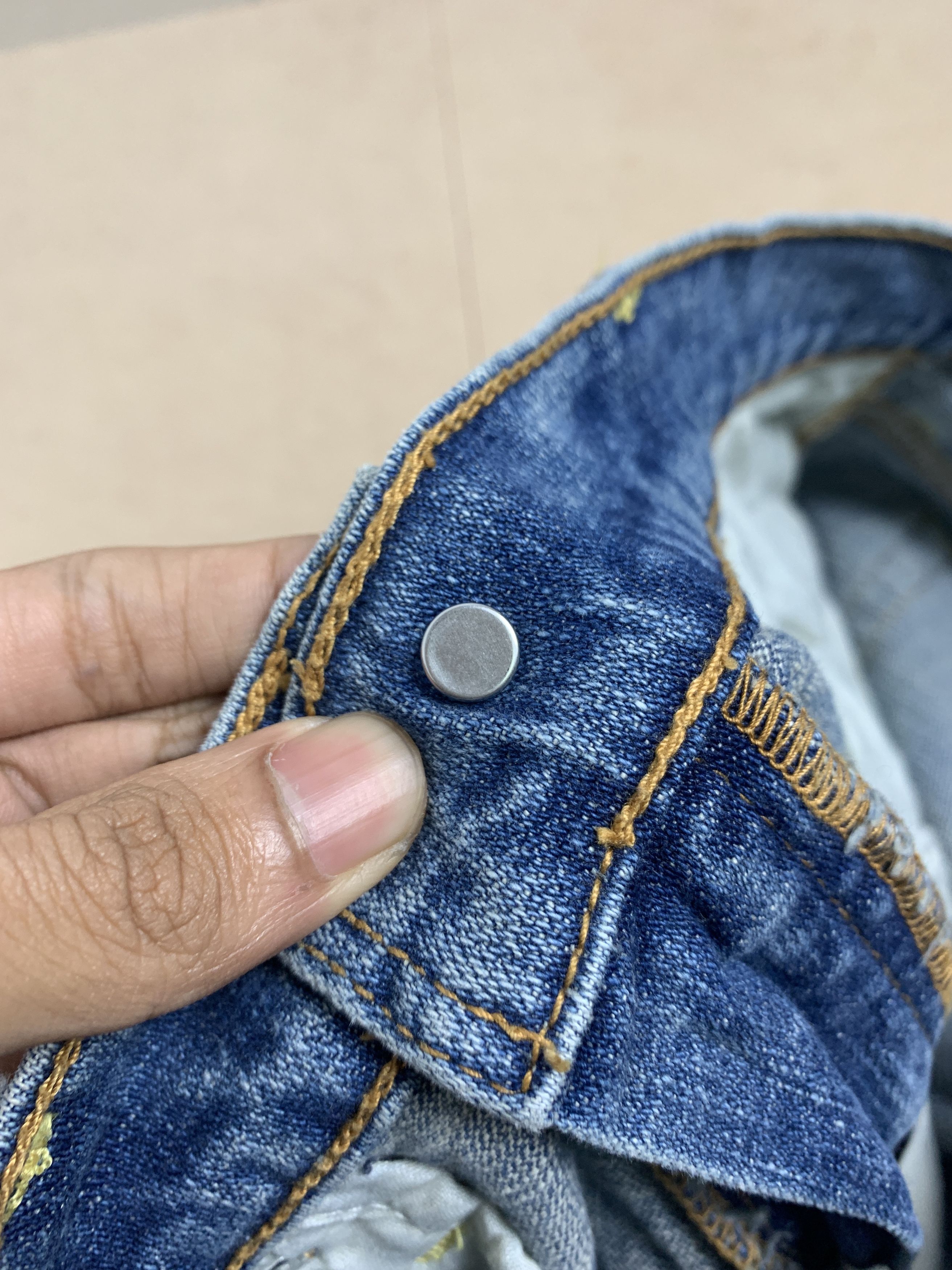 Levi's Vintage Levis 505 Straight Cut Distressed Faded Blue Jeans Size 30" / US 8 / IT 44 - 14 Thumbnail