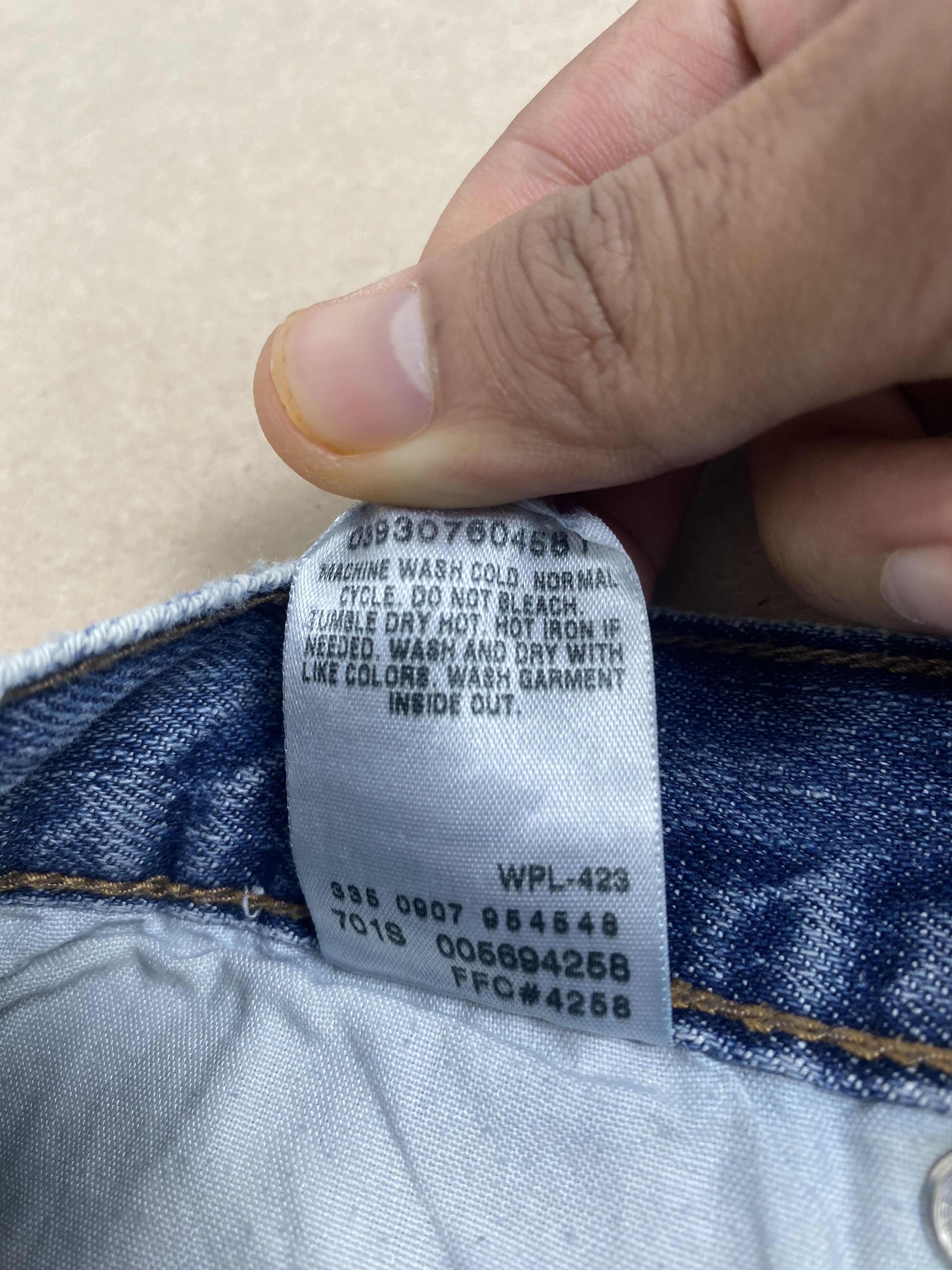 Levi's × Vintage Vintage Levis 569 Straight Cut Faded Blue Jeans Size US 34 / EU 50 - 11 Thumbnail