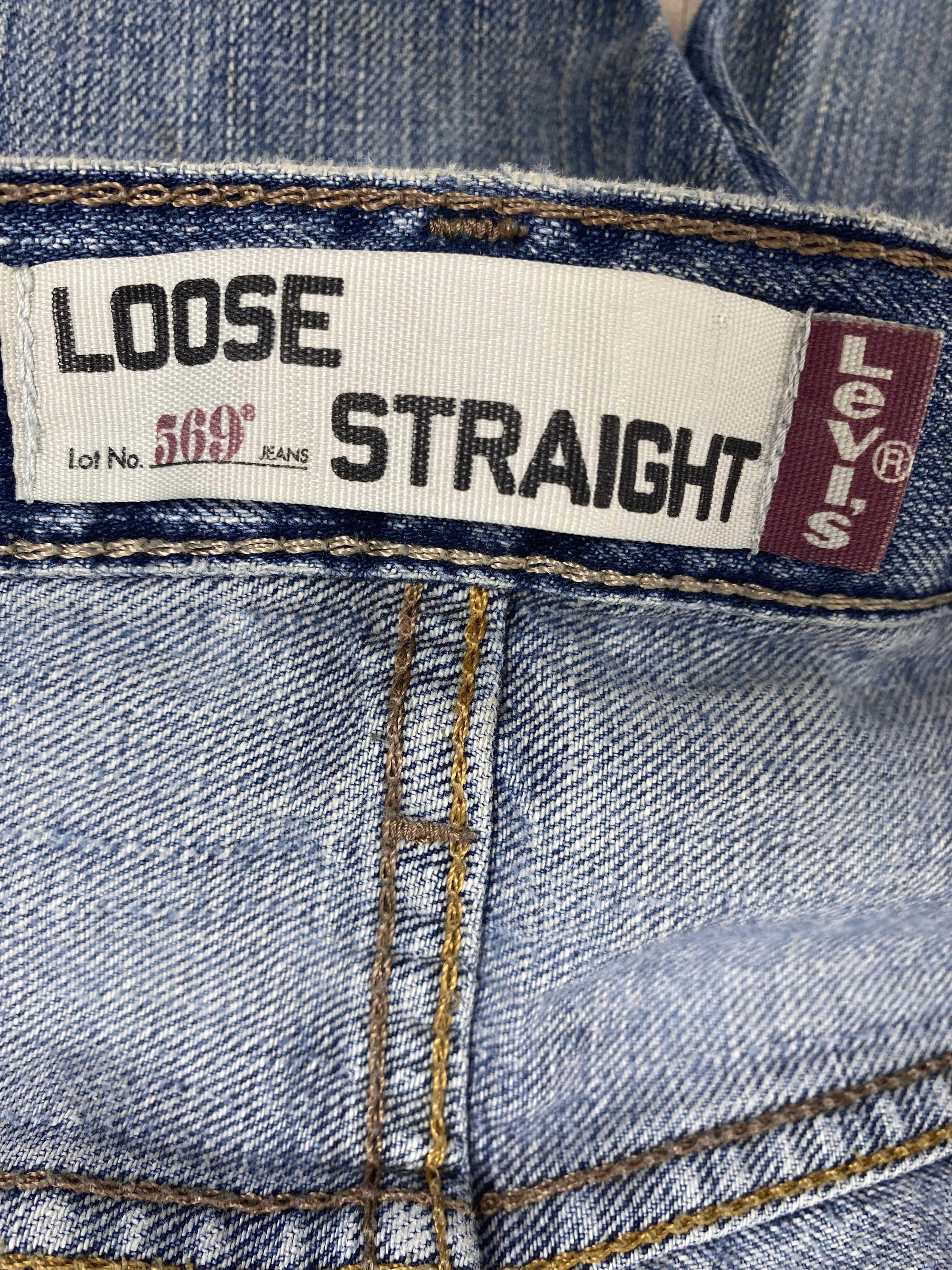 Levi's × Vintage Vintage Levis 569 Straight Cut Faded Distress Mid Wash Jeans Size US 35 - 10 Thumbnail