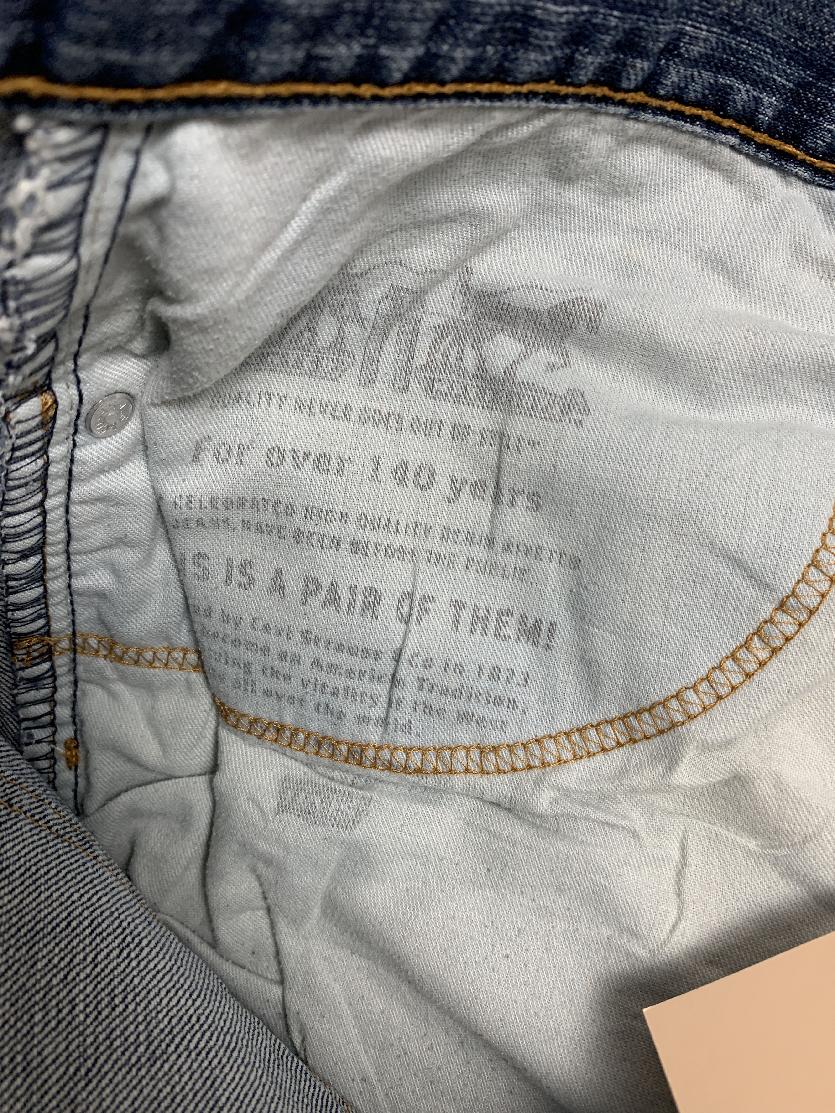 Levi's × Vintage Vintage Levis 559 Straight Cut Faded Mid Wash Jeans Size US 39 - 10 Thumbnail