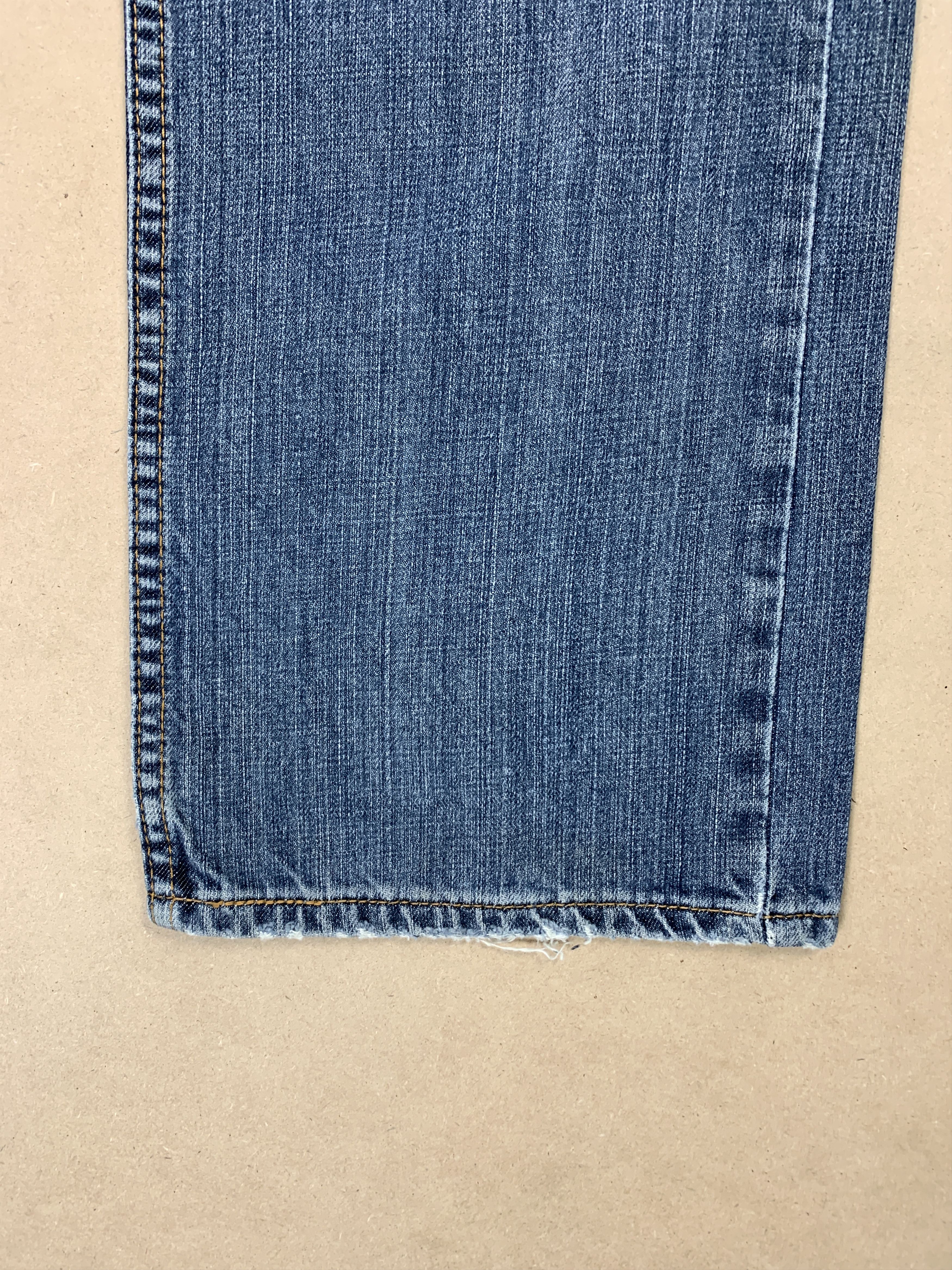 Levi's × Vintage Vintage Levis 559 Straight Cut Faded Mid Wash Jeans Size US 39 - 3 Thumbnail