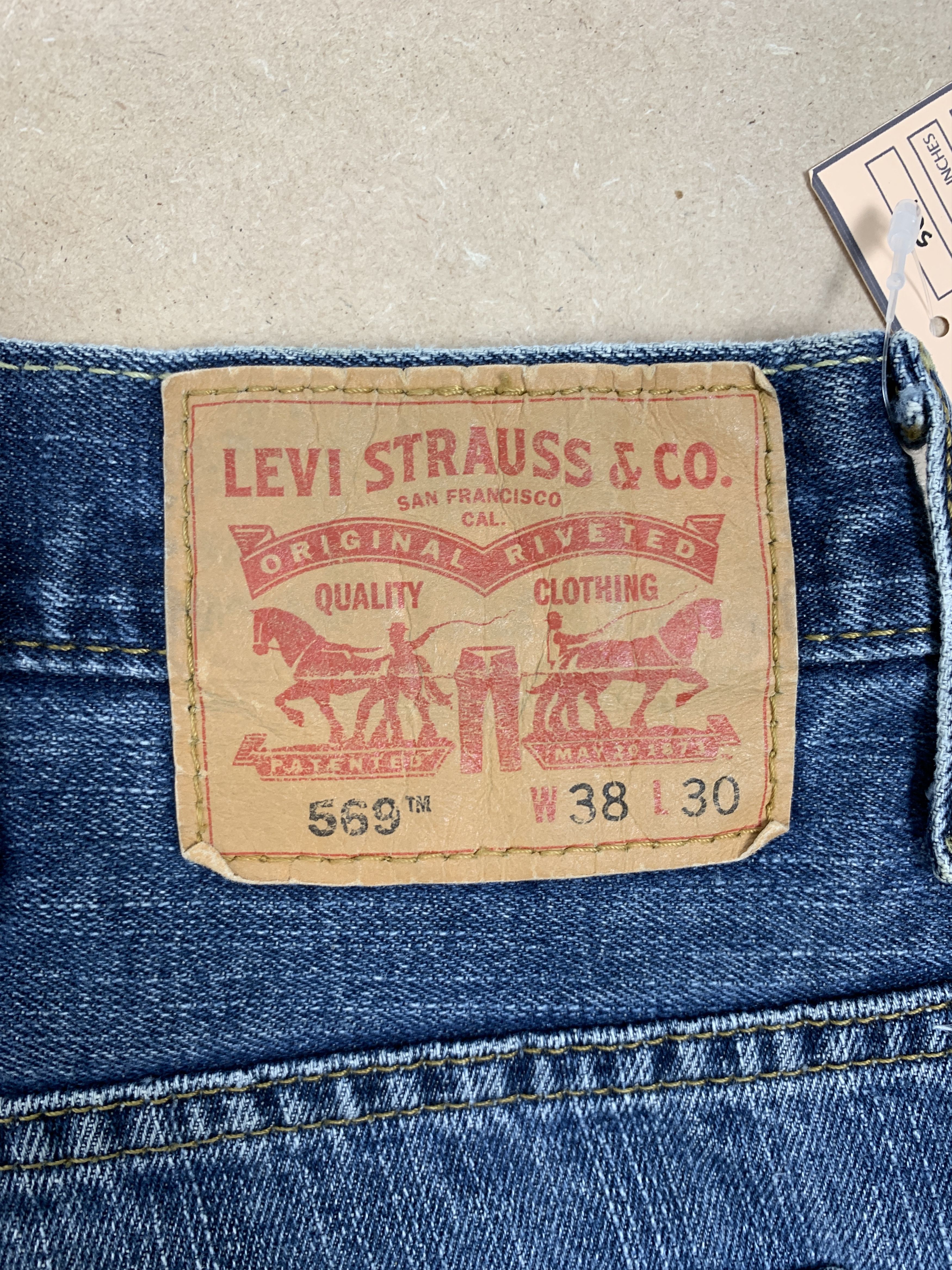 Levi's × Vintage Vintage Levis 569 Straight Cut Elter Faded Blue Jeans Size US 40 / EU 56 - 8 Thumbnail