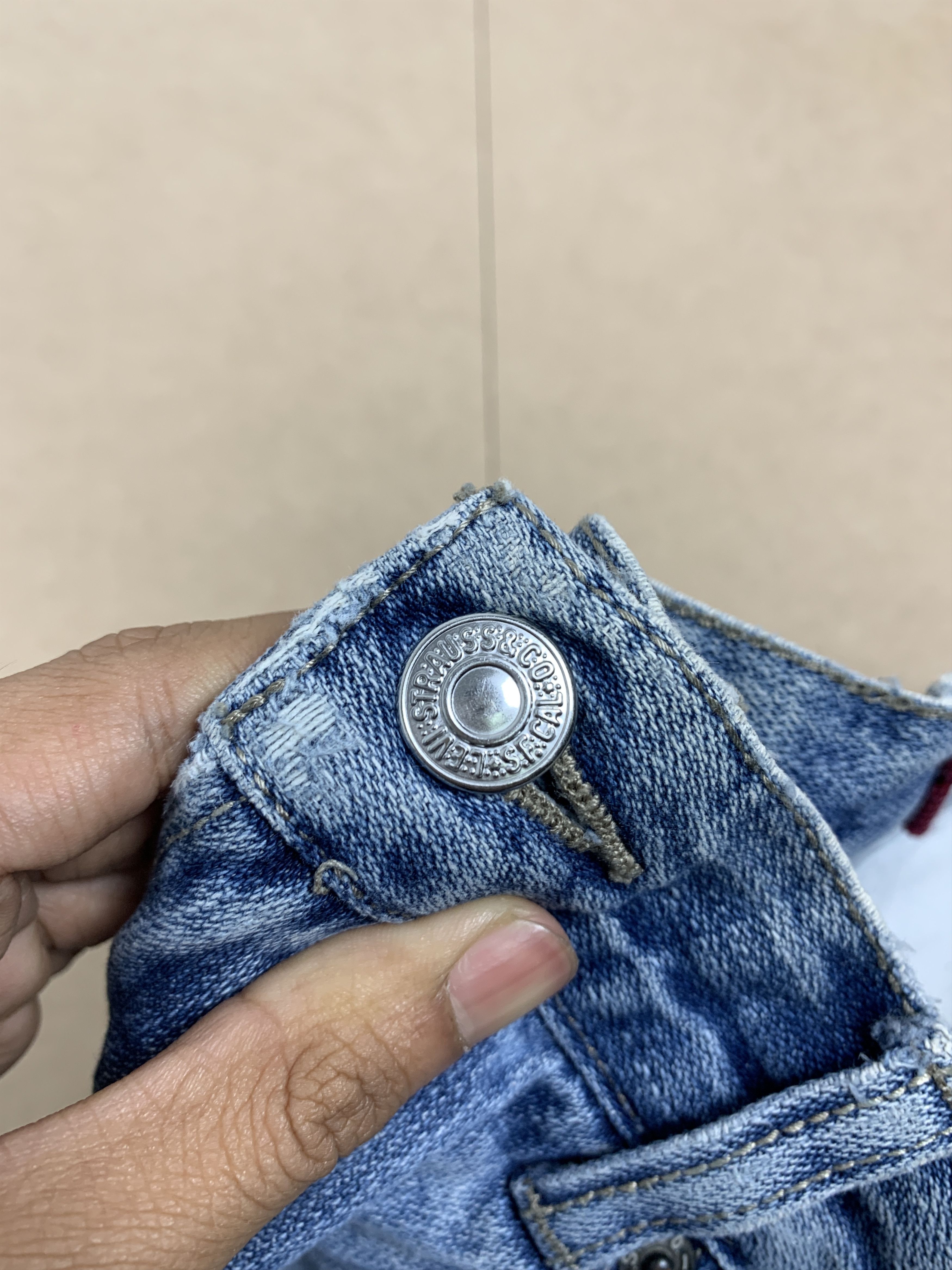 Levi's × Vintage Vintage Levis 569 Straight Cut Faded Light Wash Jeans Size US 28 / EU 44 - 18 Thumbnail