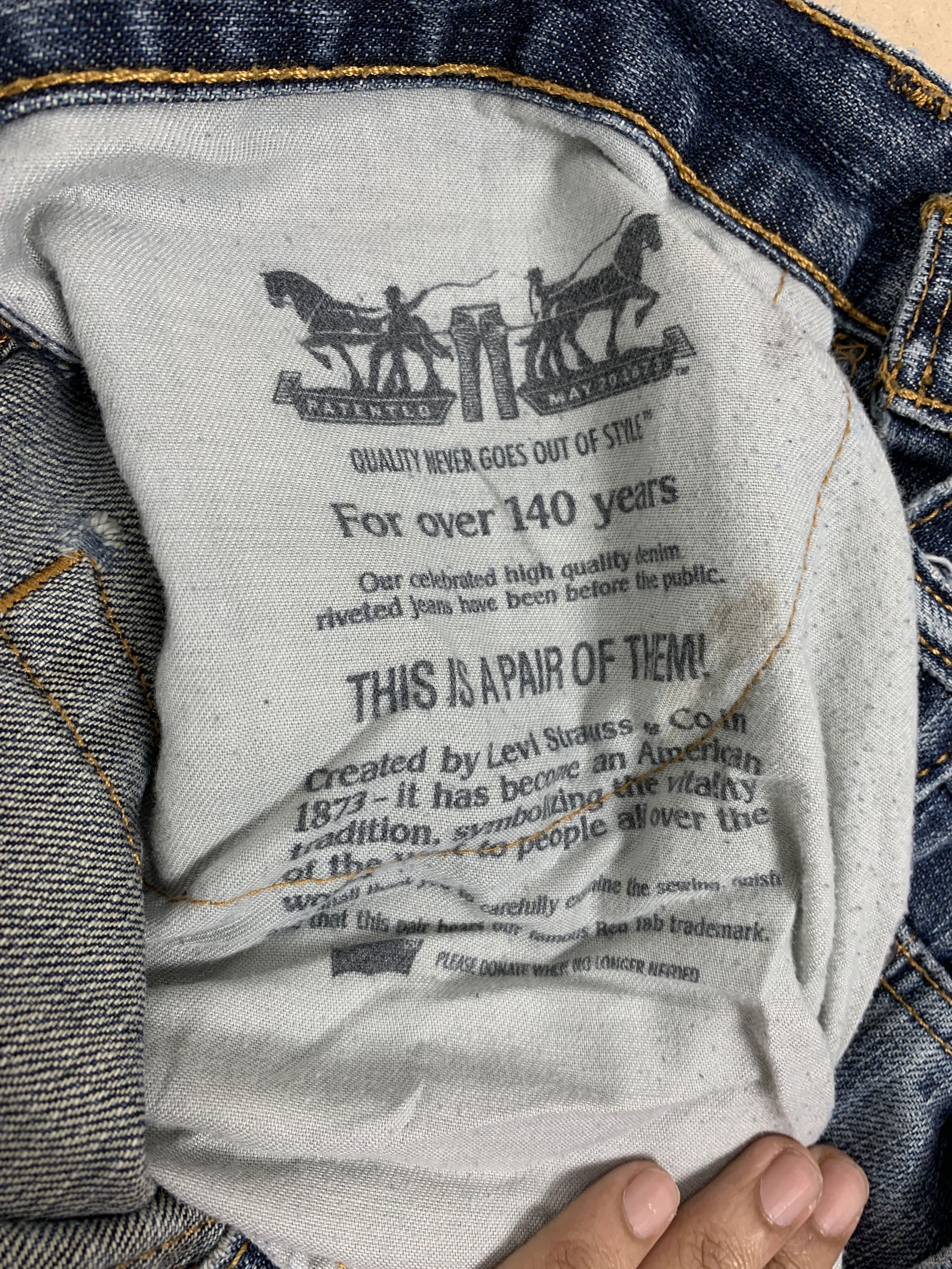 Levi's × Vintage Vintage Levis 559 Straight Cut Faded Blue Jeans Size US 33 - 10 Thumbnail