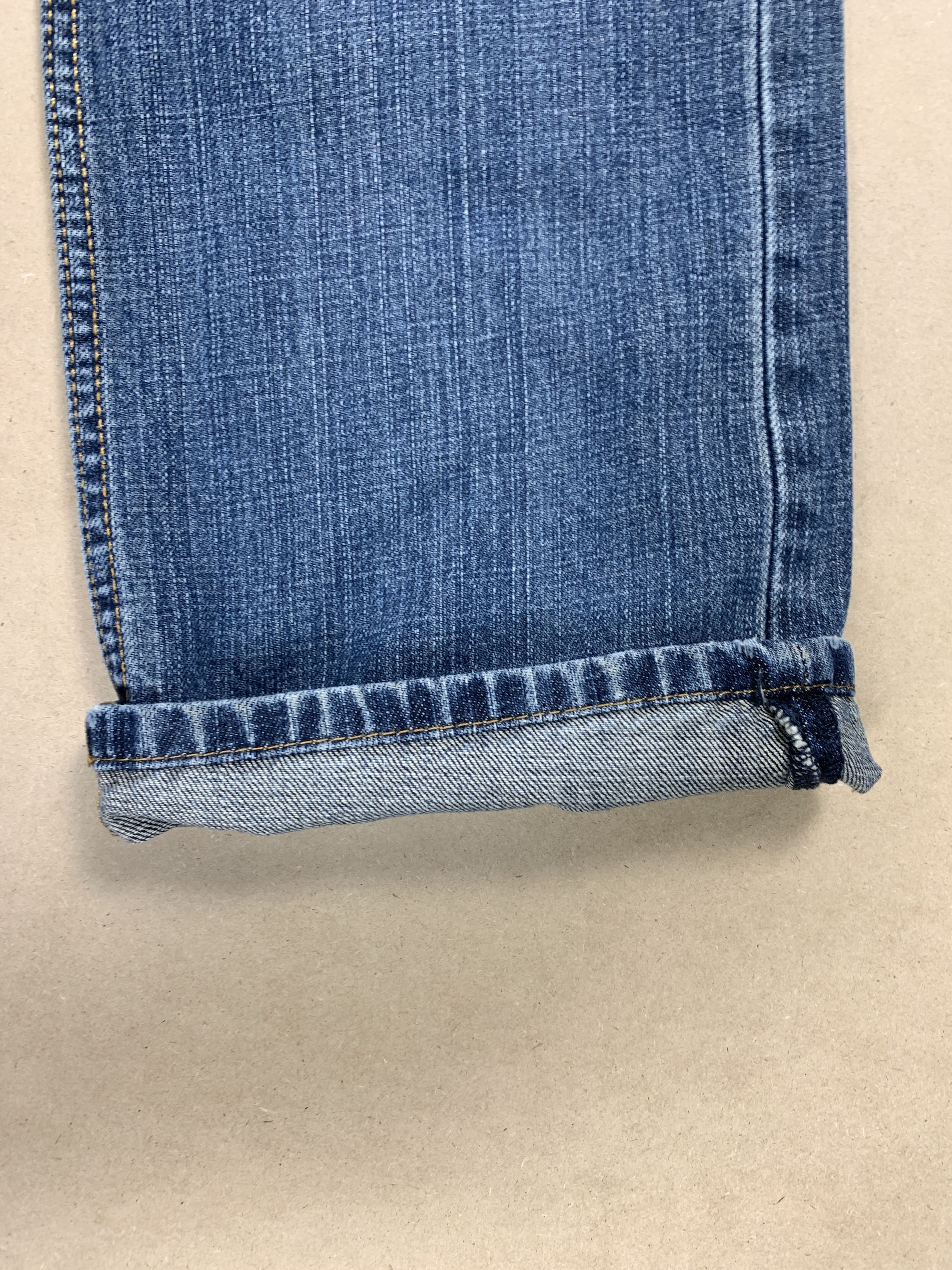 Levi's × Vintage Vintage Levis 559 Straight Cut Faded Blue Jeans Size US 33 - 4 Thumbnail