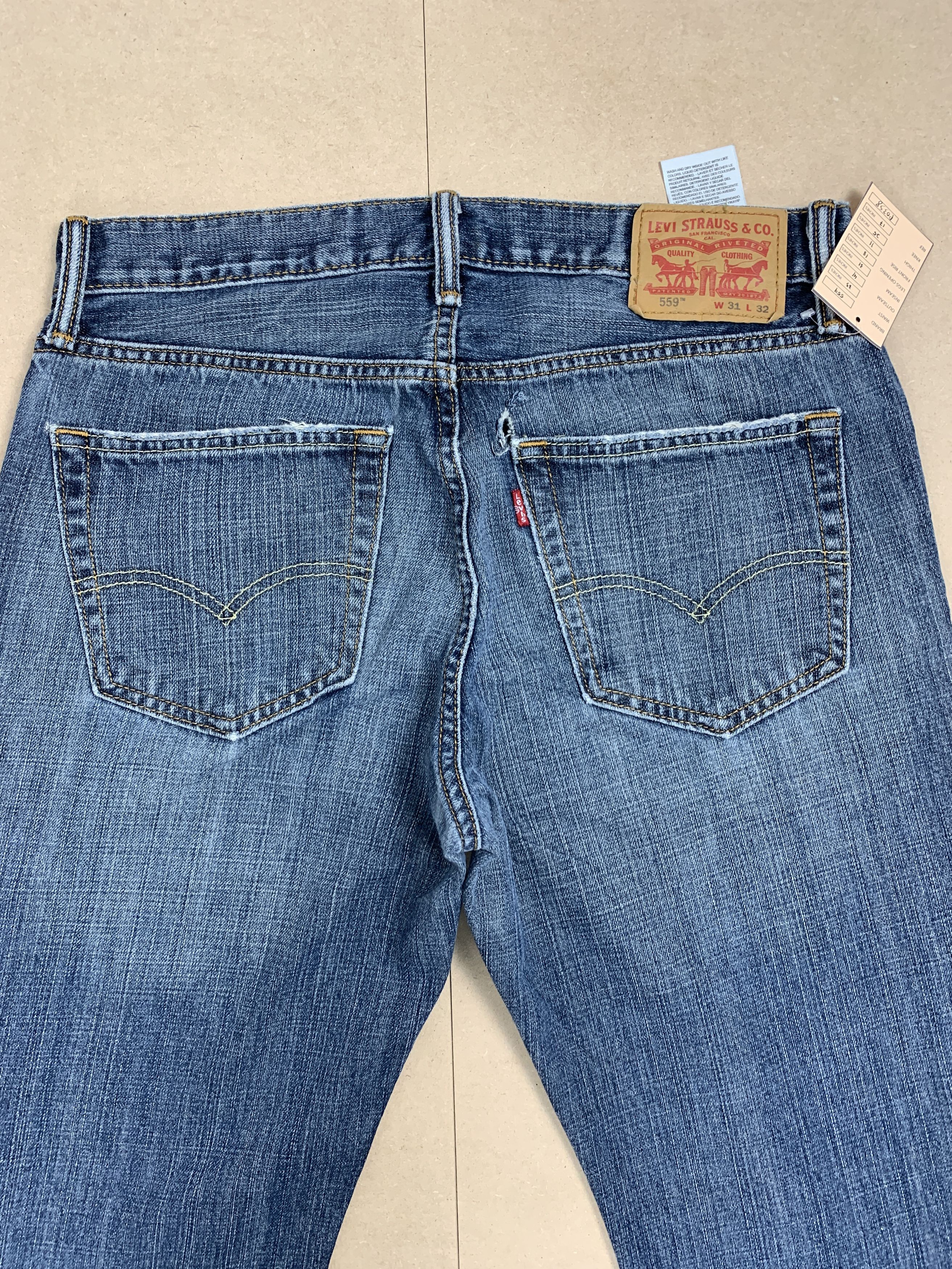 Levi's × Vintage Vintage Levis 559 Straight Cut Faded Blue Jeans Size US 33 - 6 Thumbnail