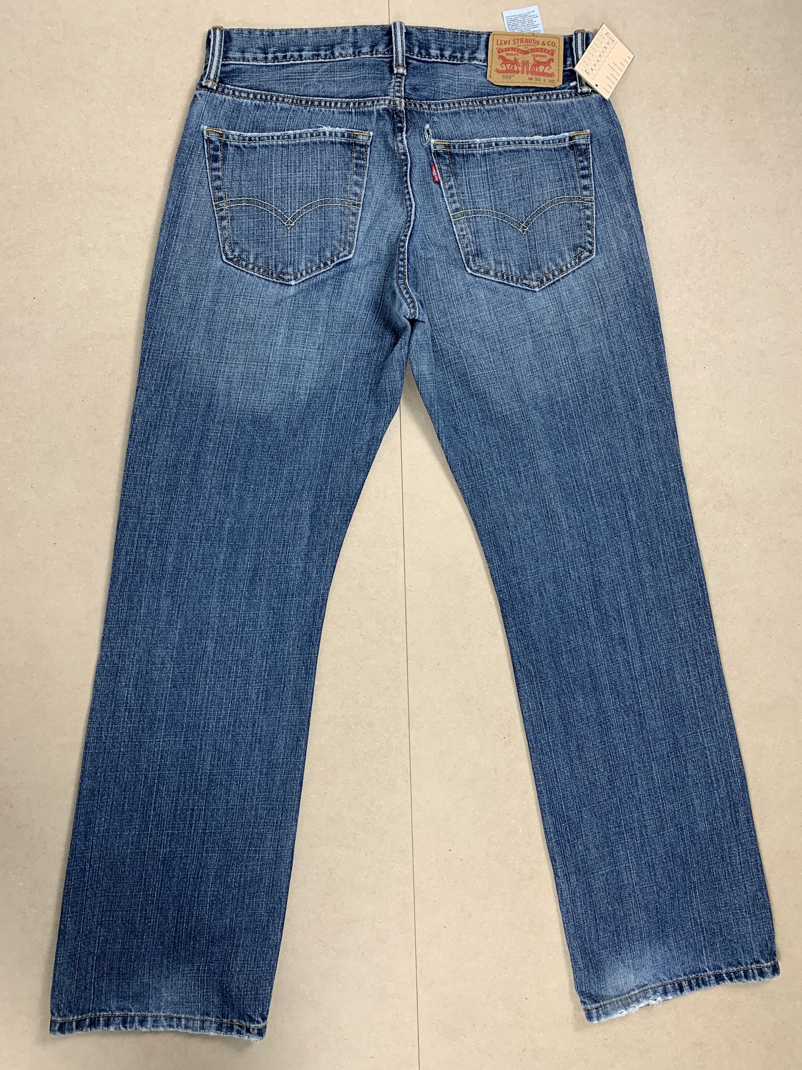 Levi's × Vintage Vintage Levis 559 Straight Cut Faded Blue Jeans Size US 33 - 5 Thumbnail