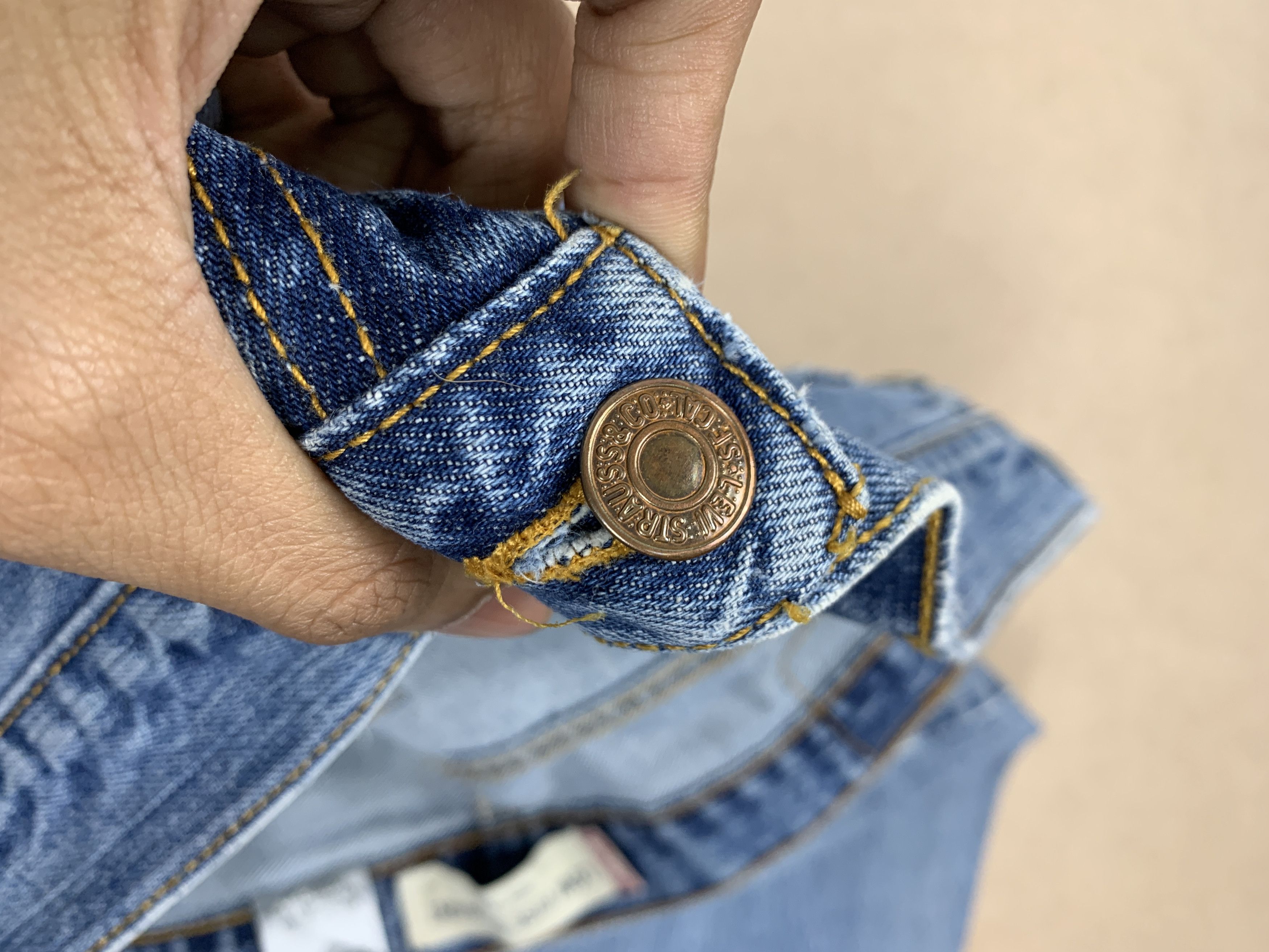 Levi's Vintage Levis 529 Straight Cut Distressed Jeans P0359 Size US 34 / EU 50 - 16 Thumbnail