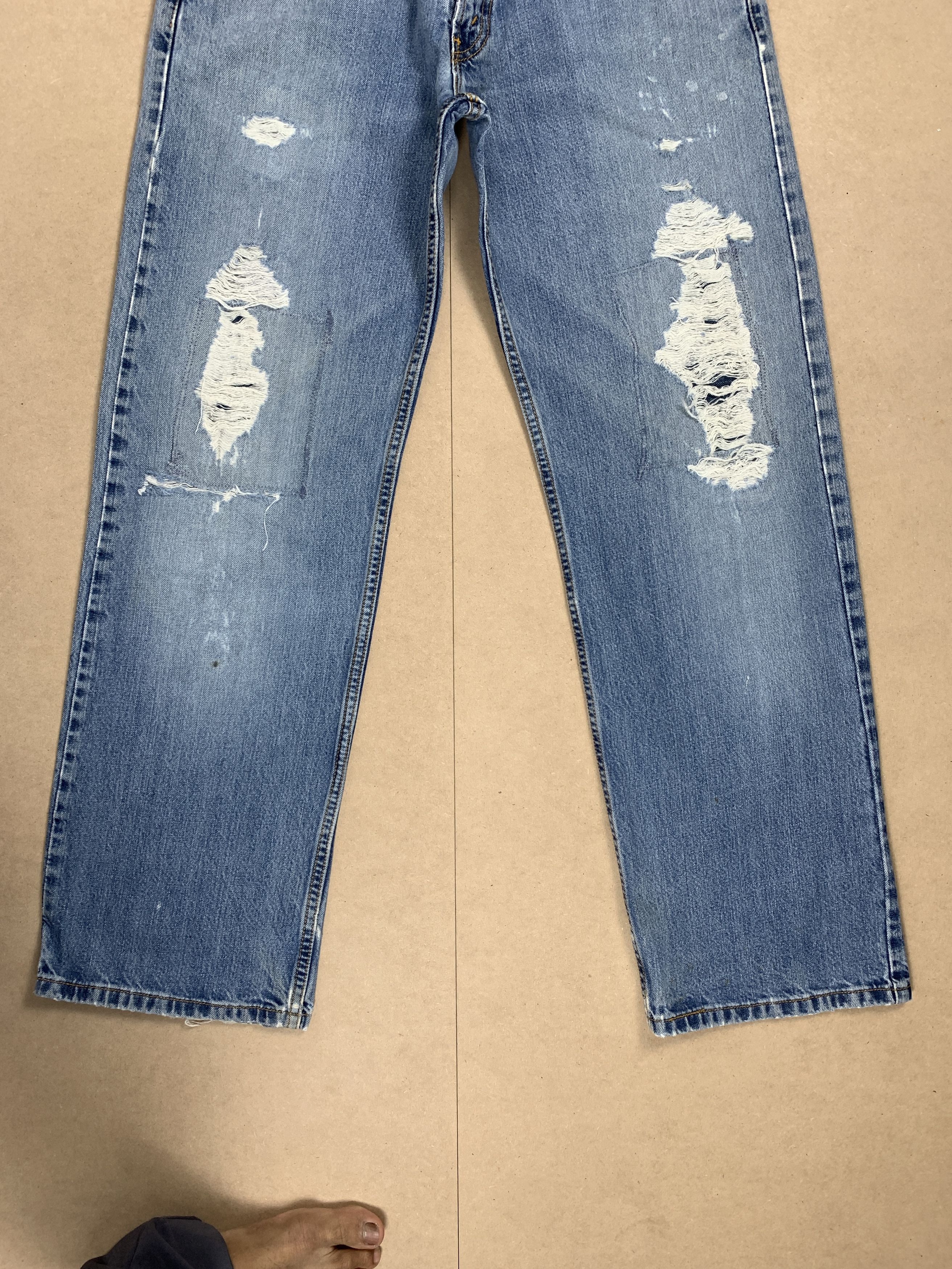 Levi's Vintage Levis 529 Straight Cut Distressed Jeans P0359 Size US 34 / EU 50 - 5 Thumbnail