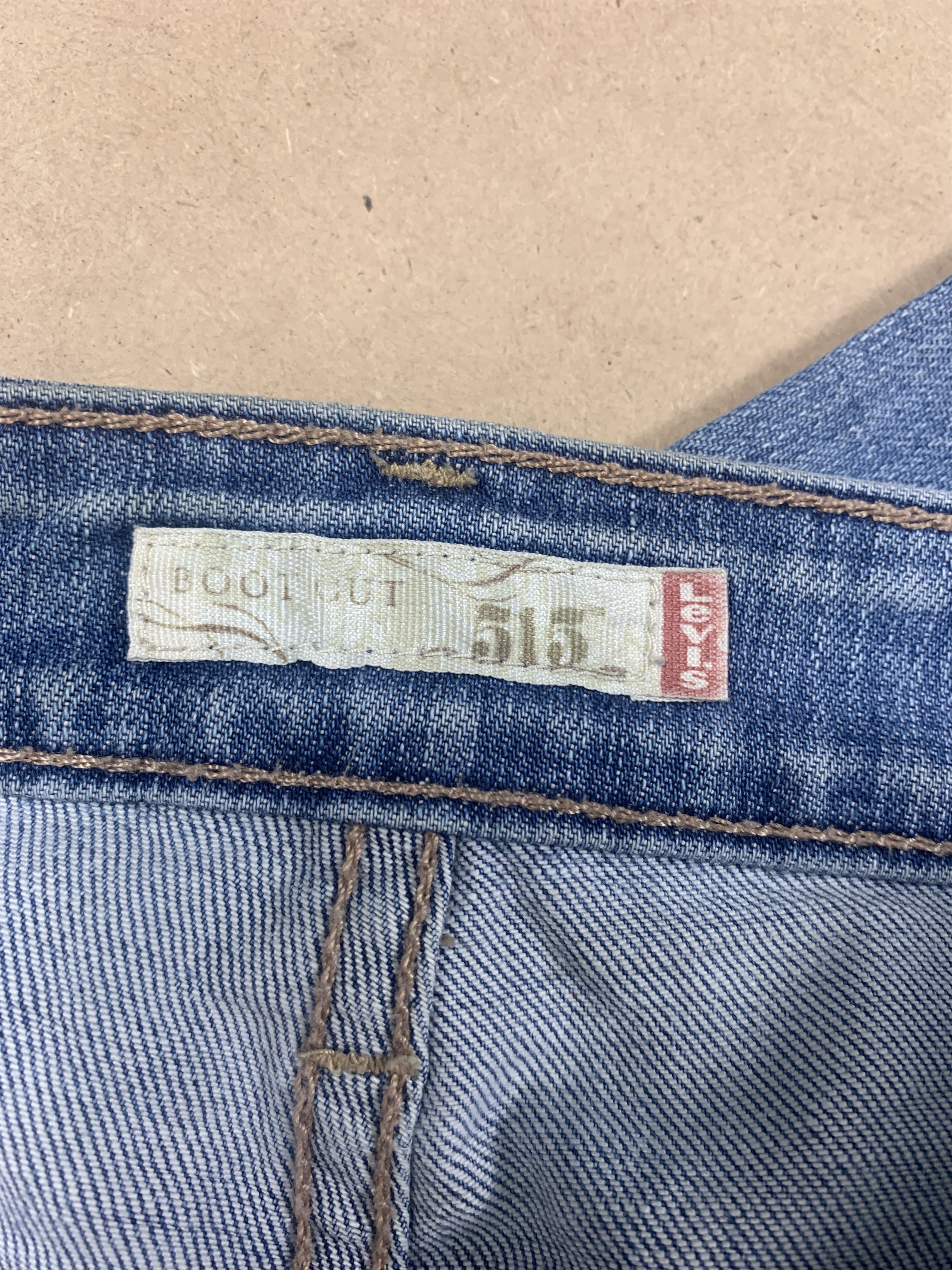 Levi's Vintage Levis 515 Flared Boot Cut Faded Blue Jeans Size 27" / US 4 / IT 40 - 10 Thumbnail