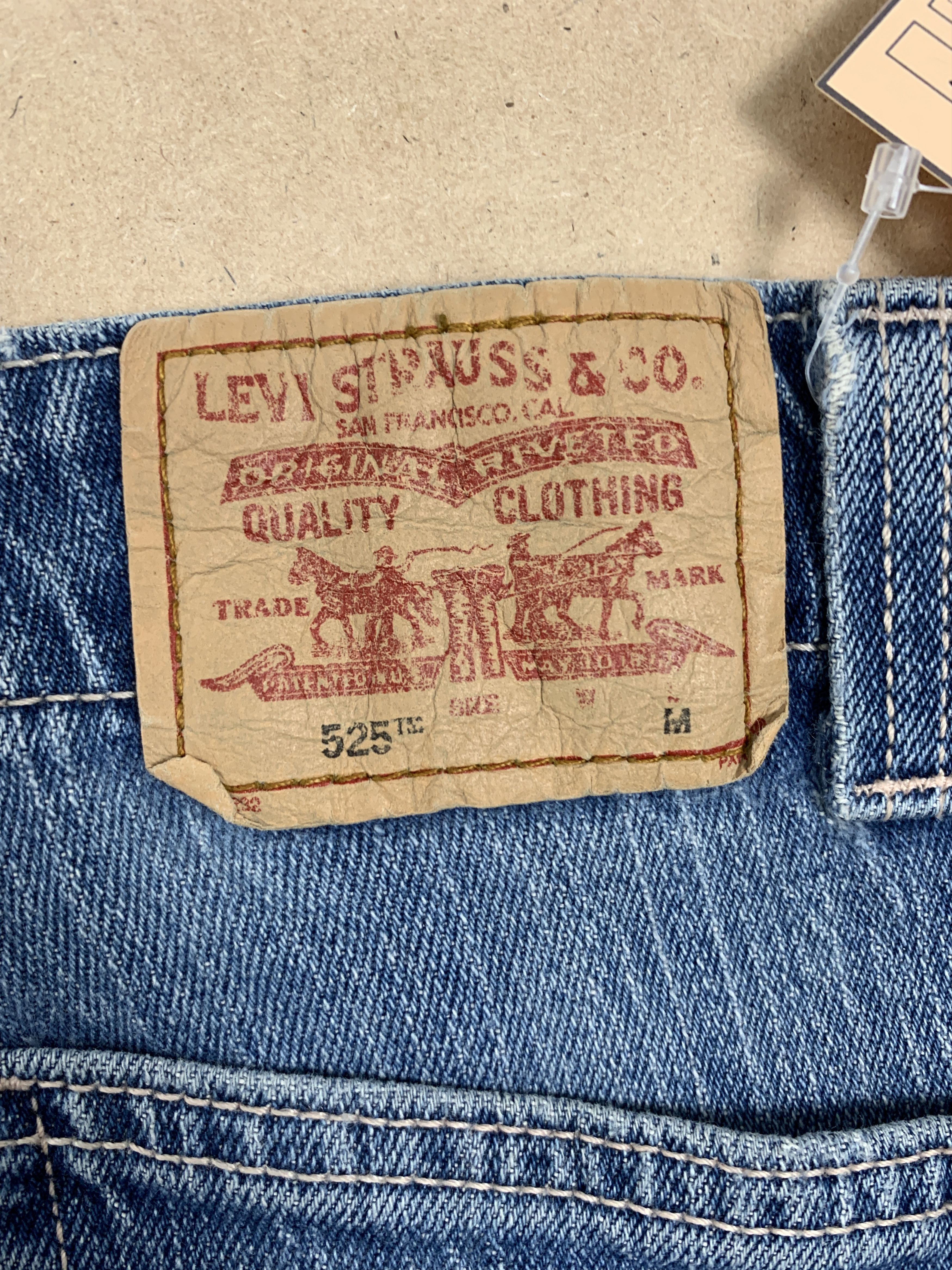 Levi's × Vintage Vintage Levis 525 Flared Boot Cut Faded Mid Wash Jeans Size 32" / US 10 / IT 46 - 8 Thumbnail