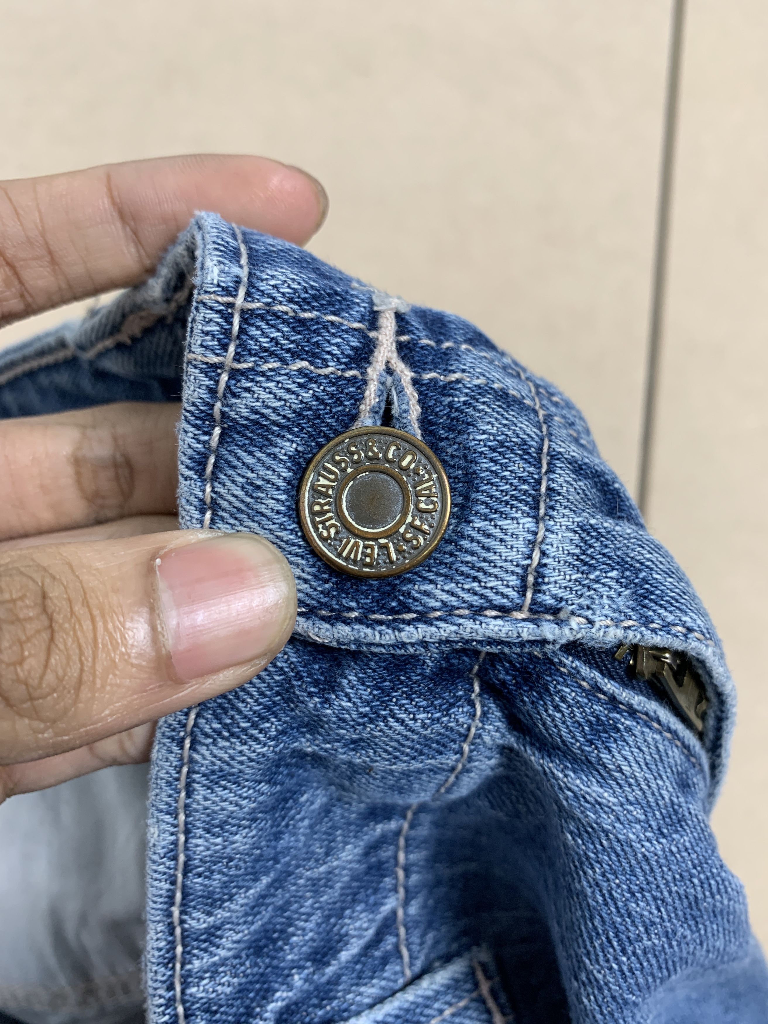 Levi's × Vintage Vintage Levis 525 Flared Boot Cut Faded Mid Wash Jeans Size 32" / US 10 / IT 46 - 14 Thumbnail