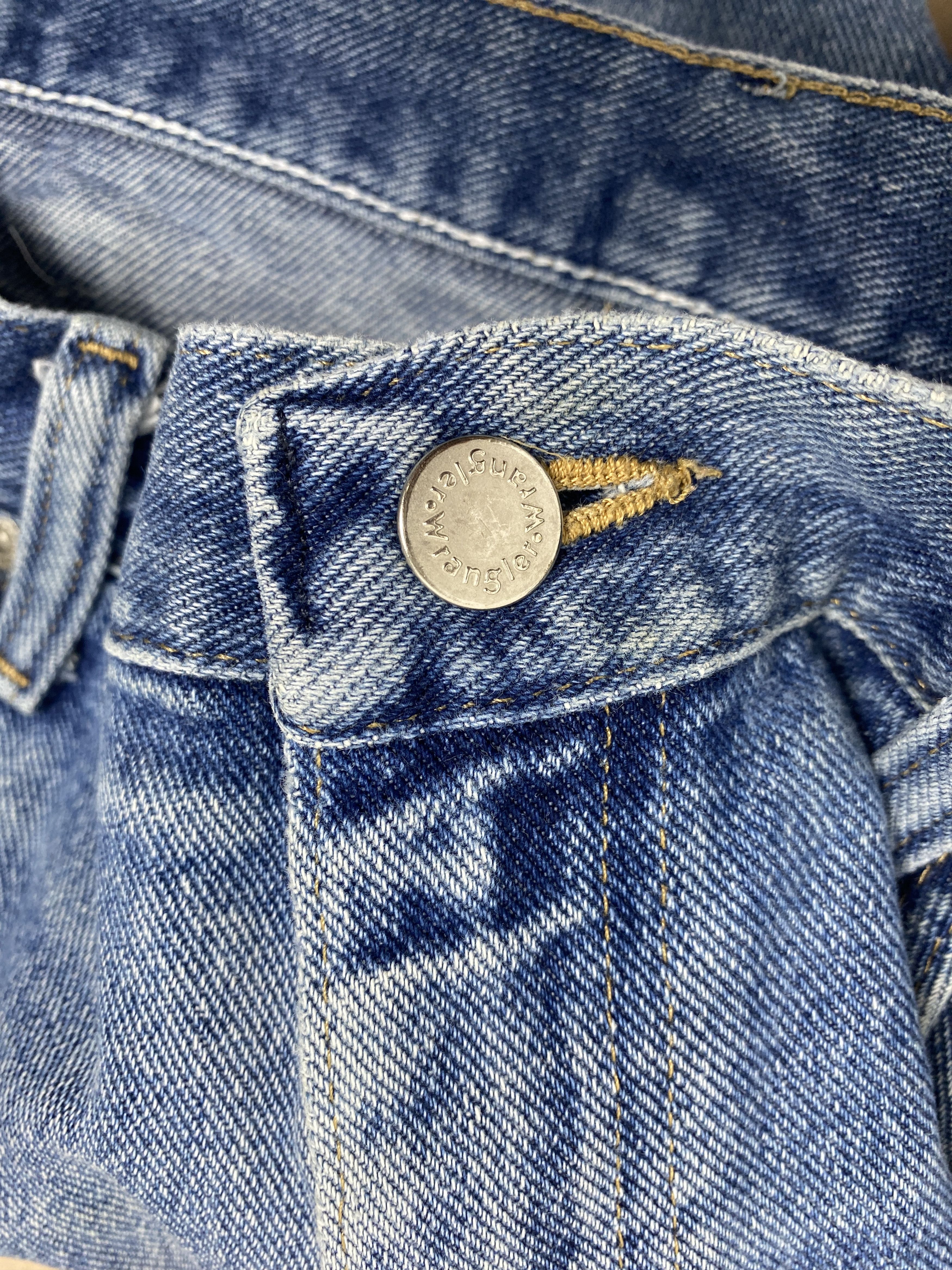 Vintage Vintage 90s Wrangler Straight Cut Distressed Faded Jeans Size US 36 / EU 52 - 13 Thumbnail