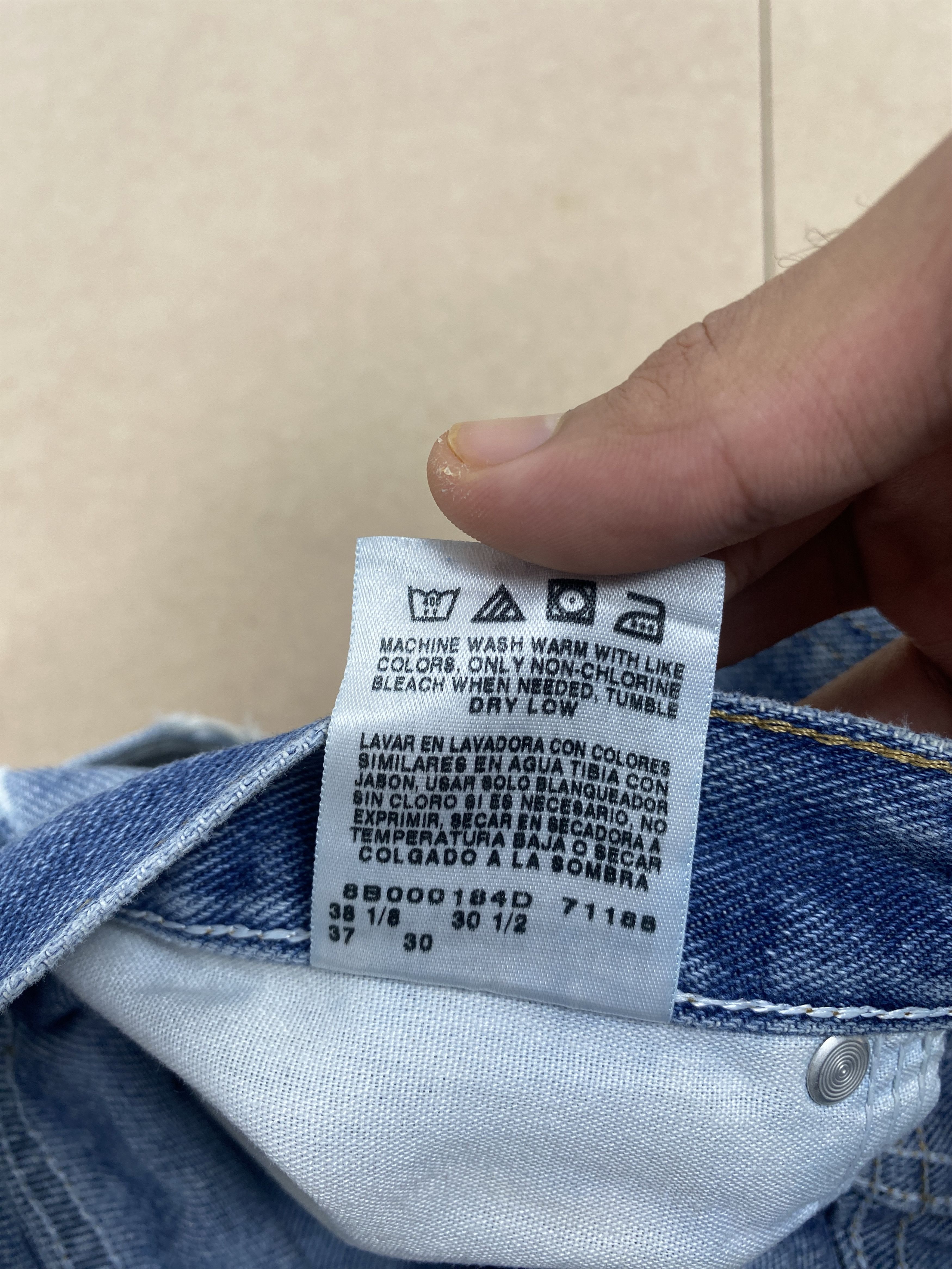 Vintage Vintage 90s Wrangler Straight Cut Distressed Faded Jeans Size US 36 / EU 52 - 11 Thumbnail