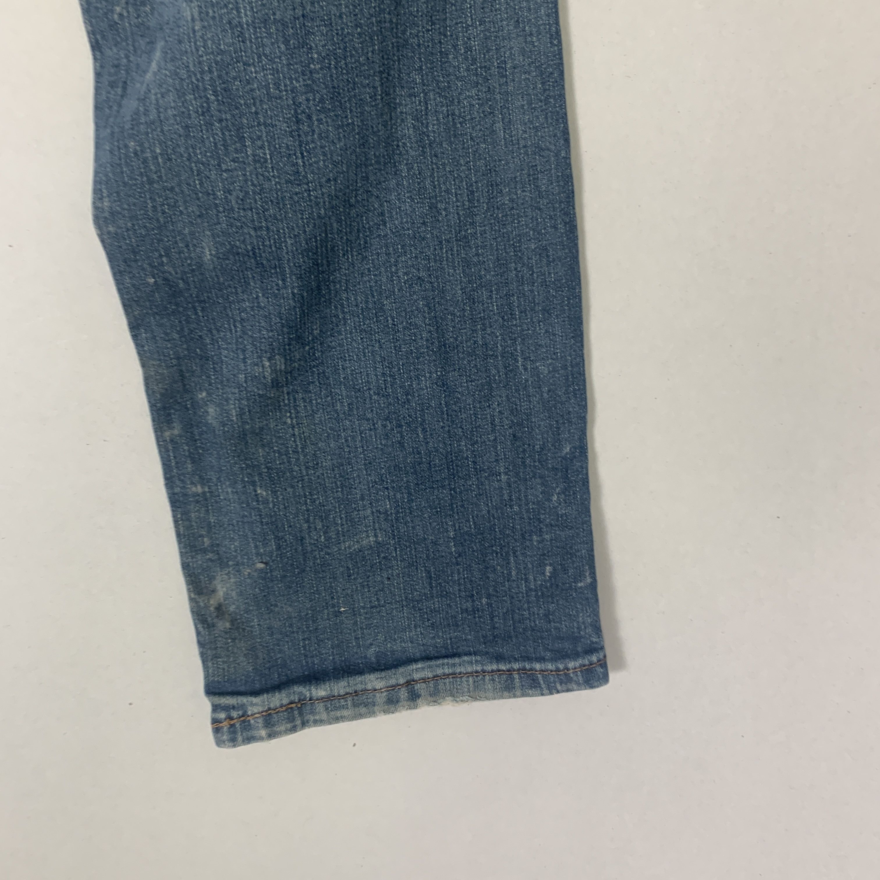 Levi's Vintage Levis 514 Distressed Faded Mid Wash Jeans Size US 32 / EU 48 - 17 Thumbnail