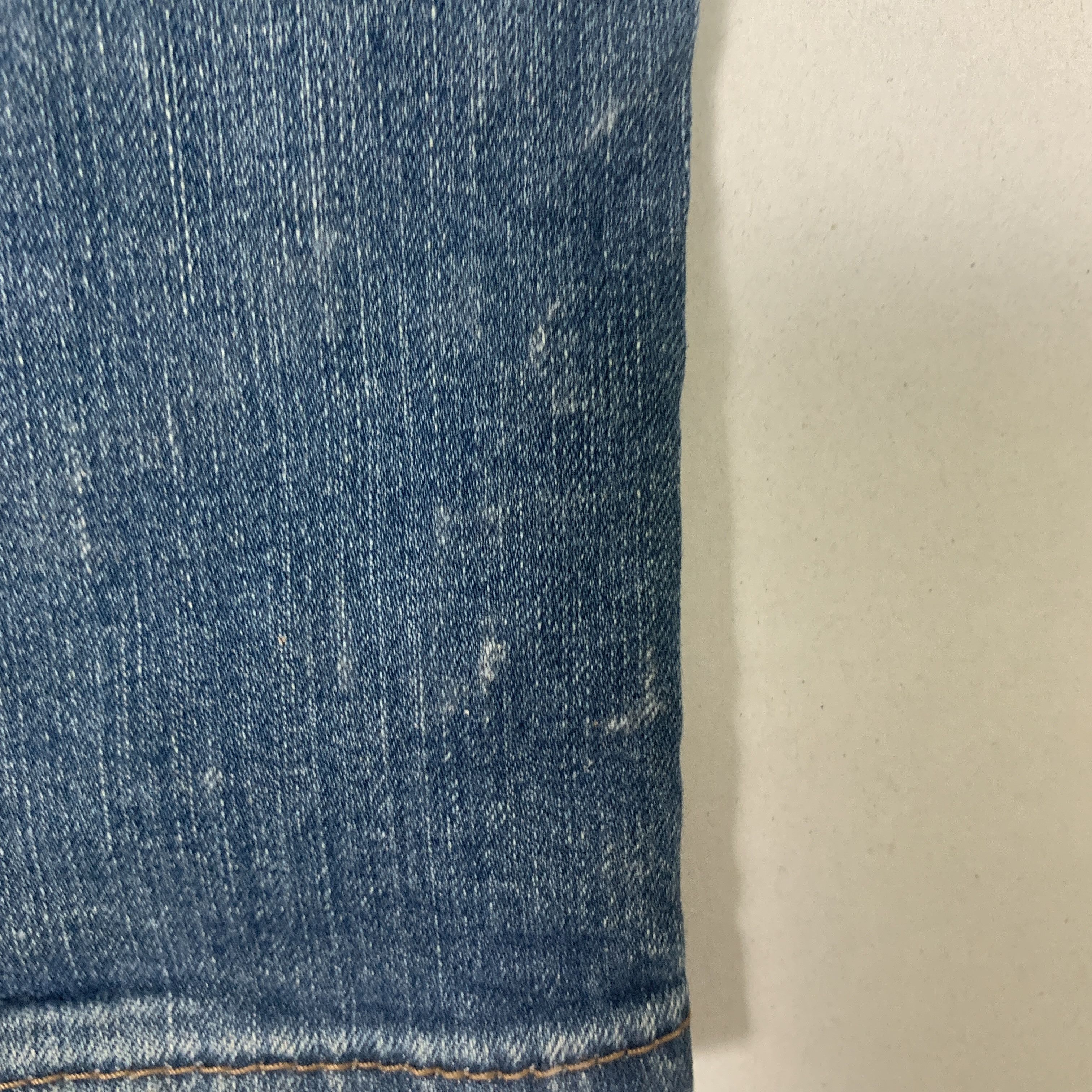 Levi's Vintage Levis 514 Distressed Faded Mid Wash Jeans Size US 32 / EU 48 - 20 Thumbnail
