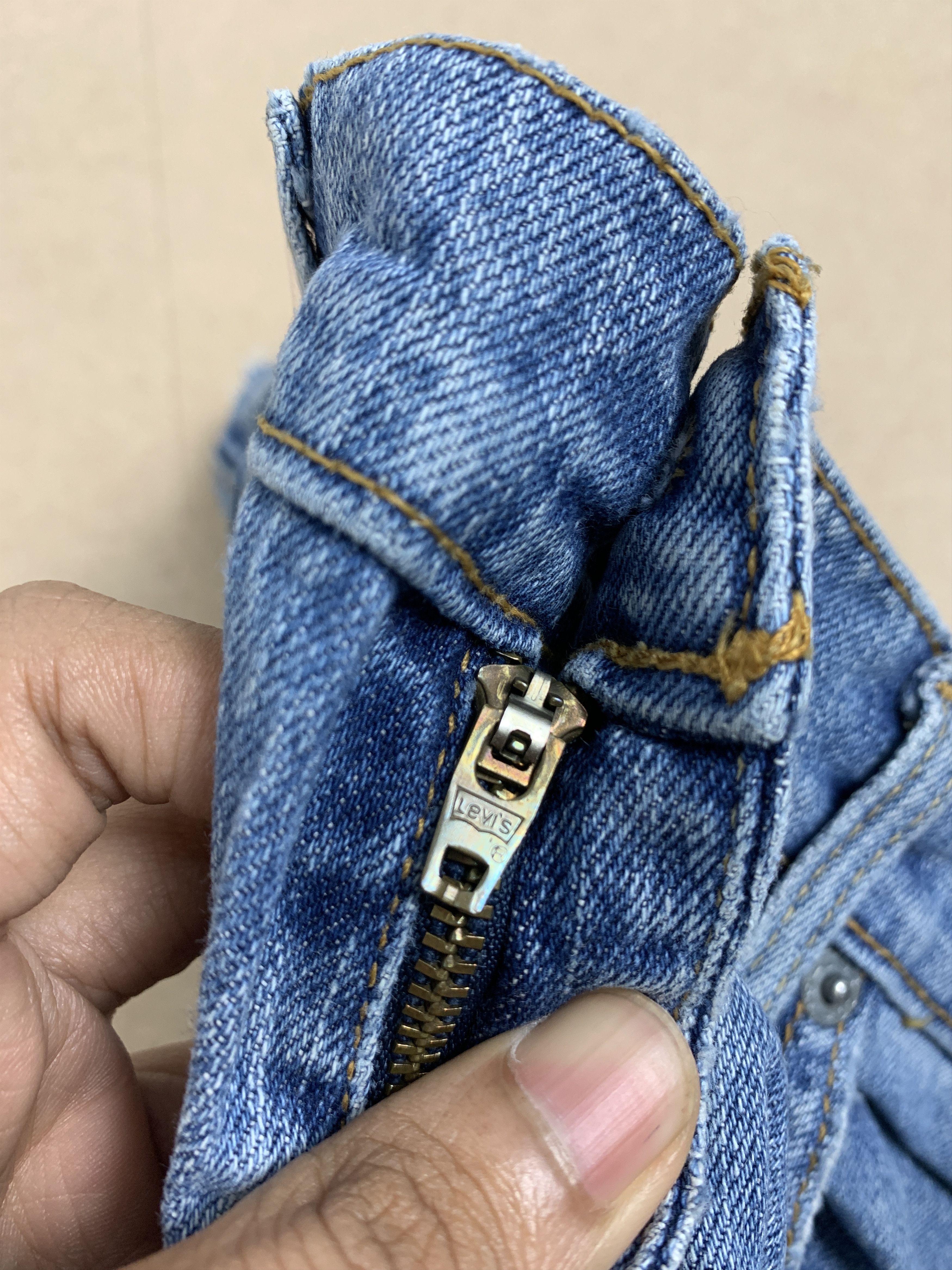 Levi's Vintage Levis' 515 Flared Bootcut Distressed Jeans P0121 Size US 30 / EU 46 - 13 Thumbnail