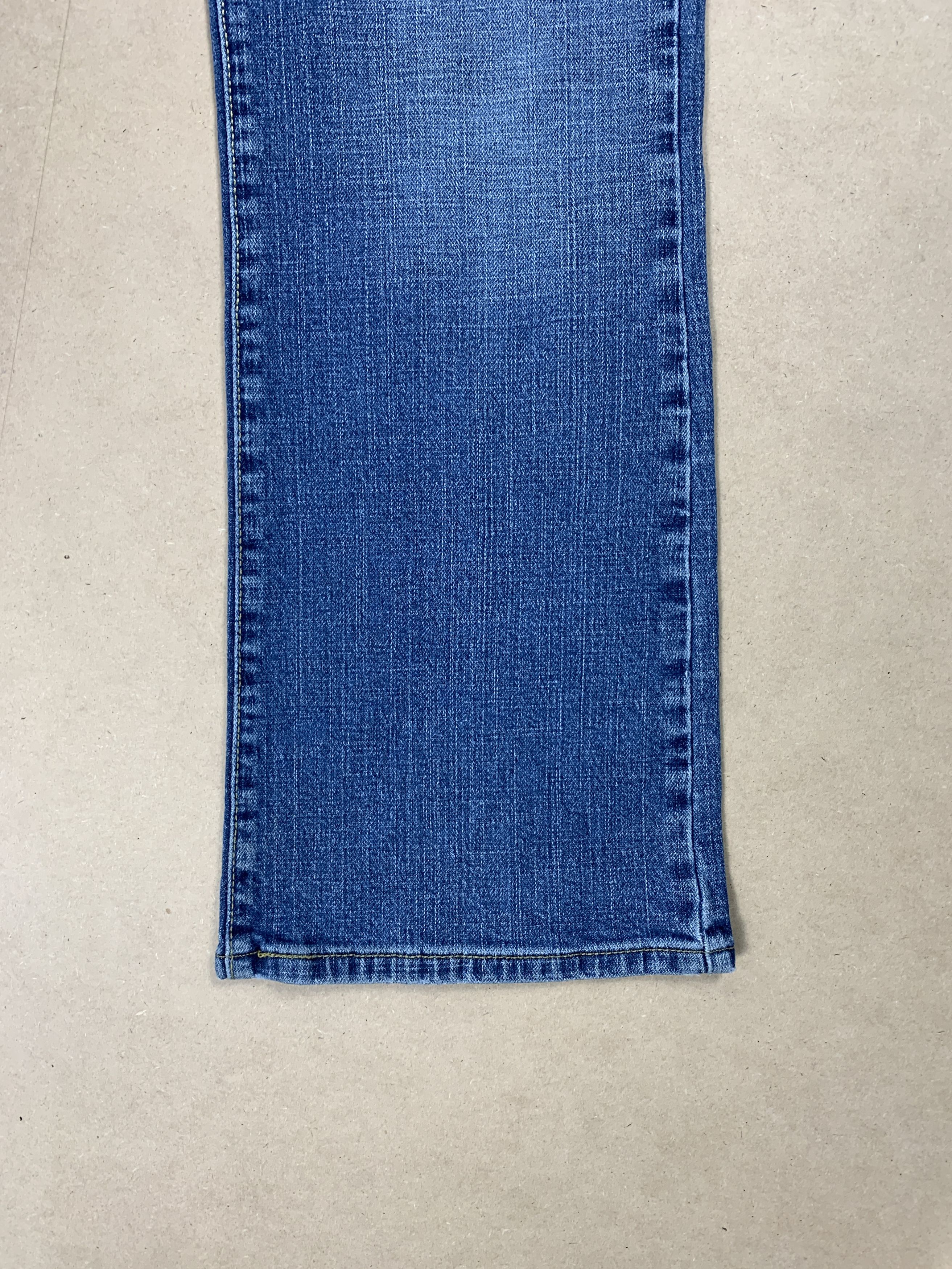 Levi's Vintage Levis 515 Boot Cut Faded Blue Jeans Size 36" / US 14 / IT 50 - 3 Thumbnail