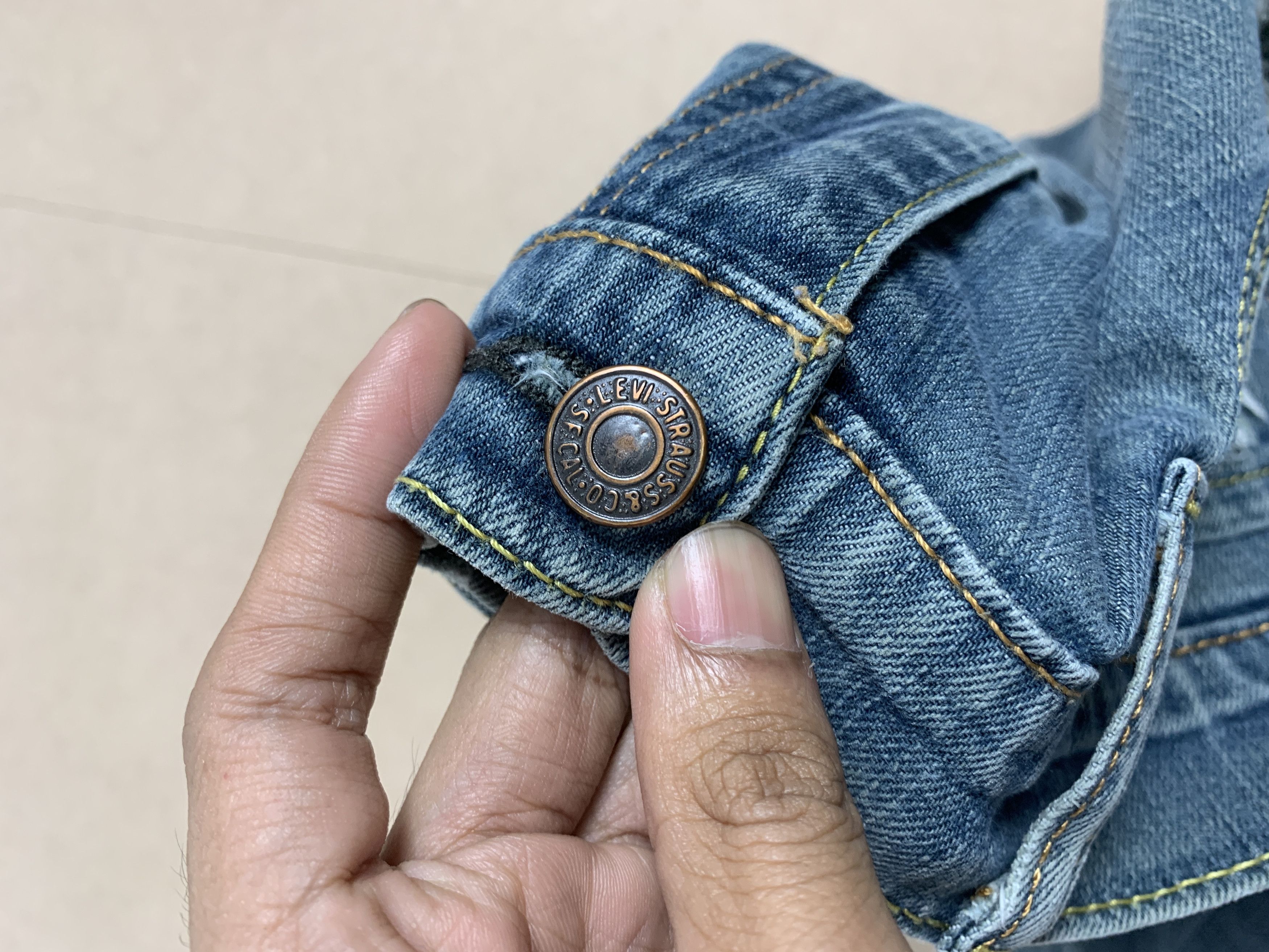 Levi's Vintage LEVI'S 511 Distressed Skinny Faded Jeans P0258 Size US 32 / EU 48 - 22 Thumbnail