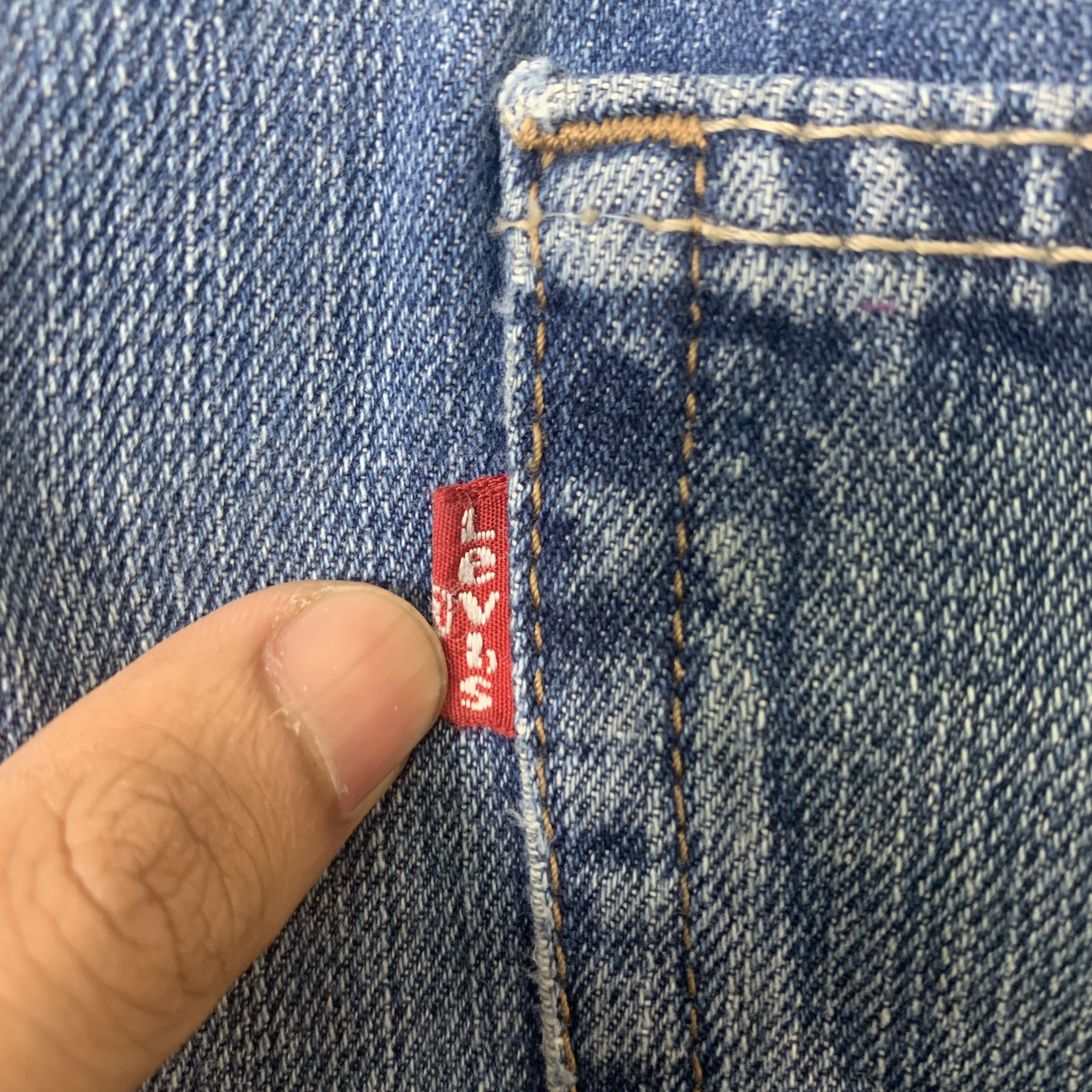 Levi's × Vintage Vintage LEVI'S 559 Distressed Faded Mid Wash Jeans Size US 40 / EU 56 - 10 Thumbnail