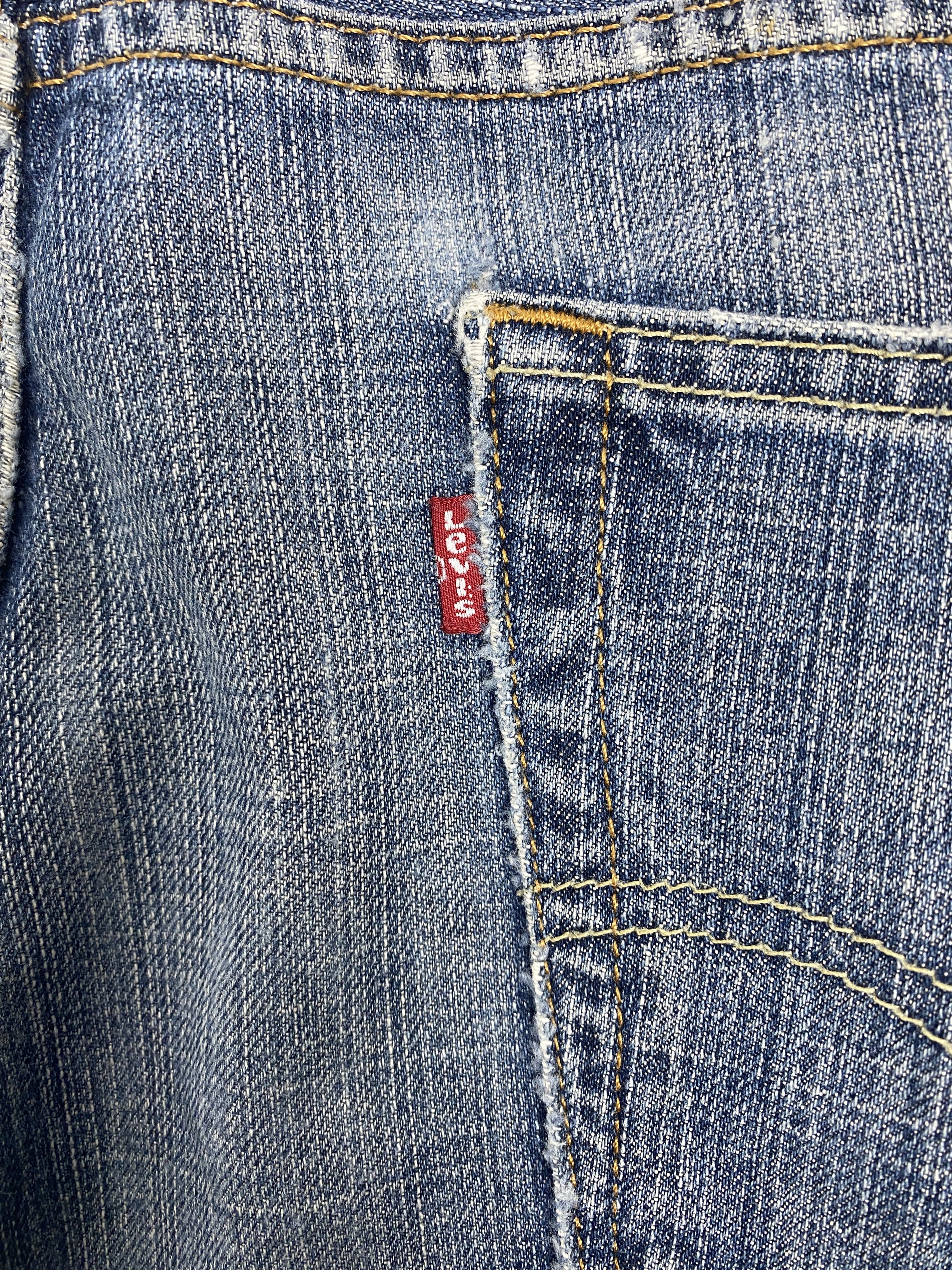 Levi's Vintage Levis 559 Straight Cut Distressed Faded Blue Jeans Size US 41 - 11 Thumbnail