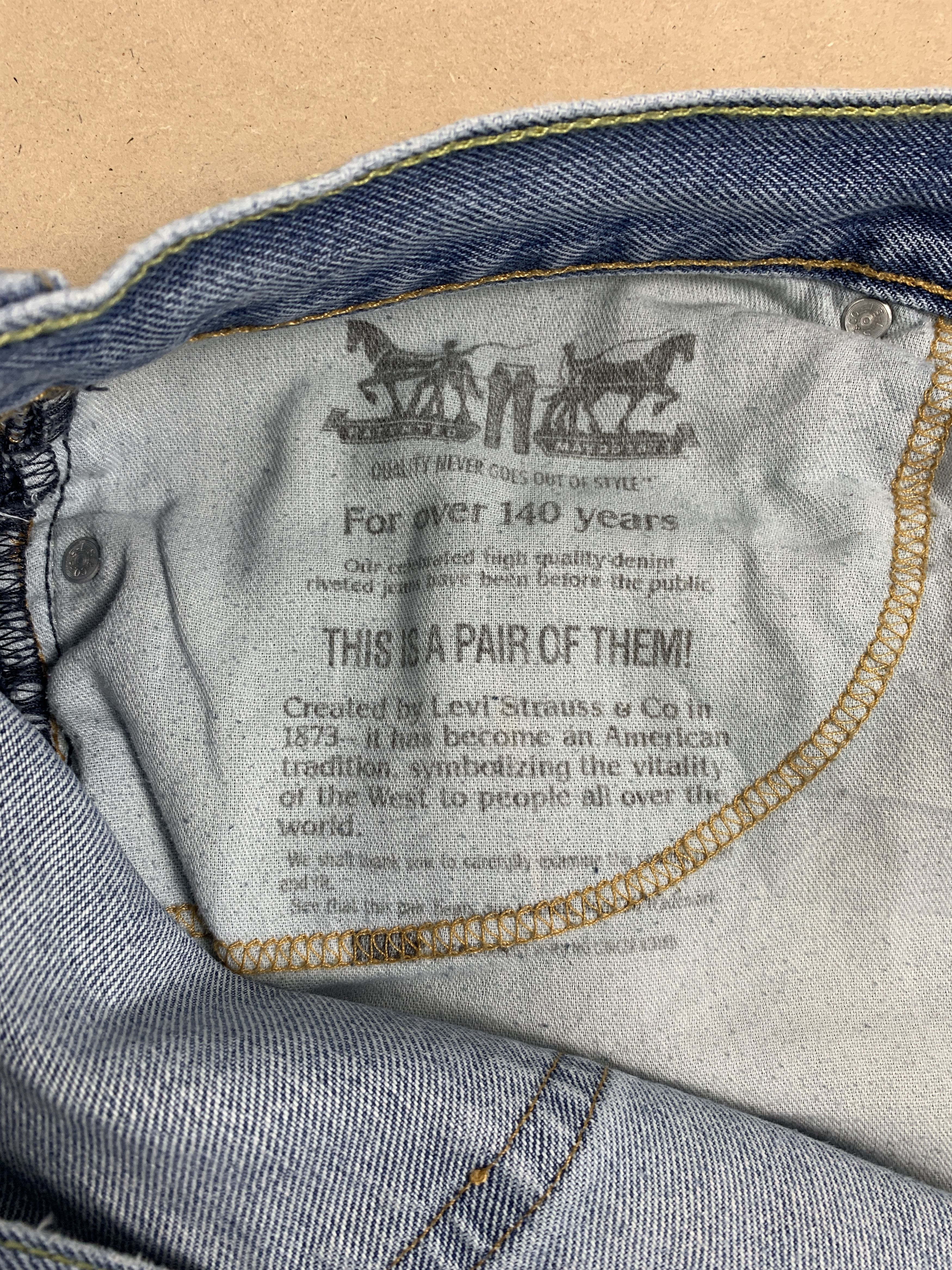 Levi's × Vintage Vintage LEVI'S 560 Comfort Fit Light Was Jeans Size US 40 / EU 56 - 10 Thumbnail