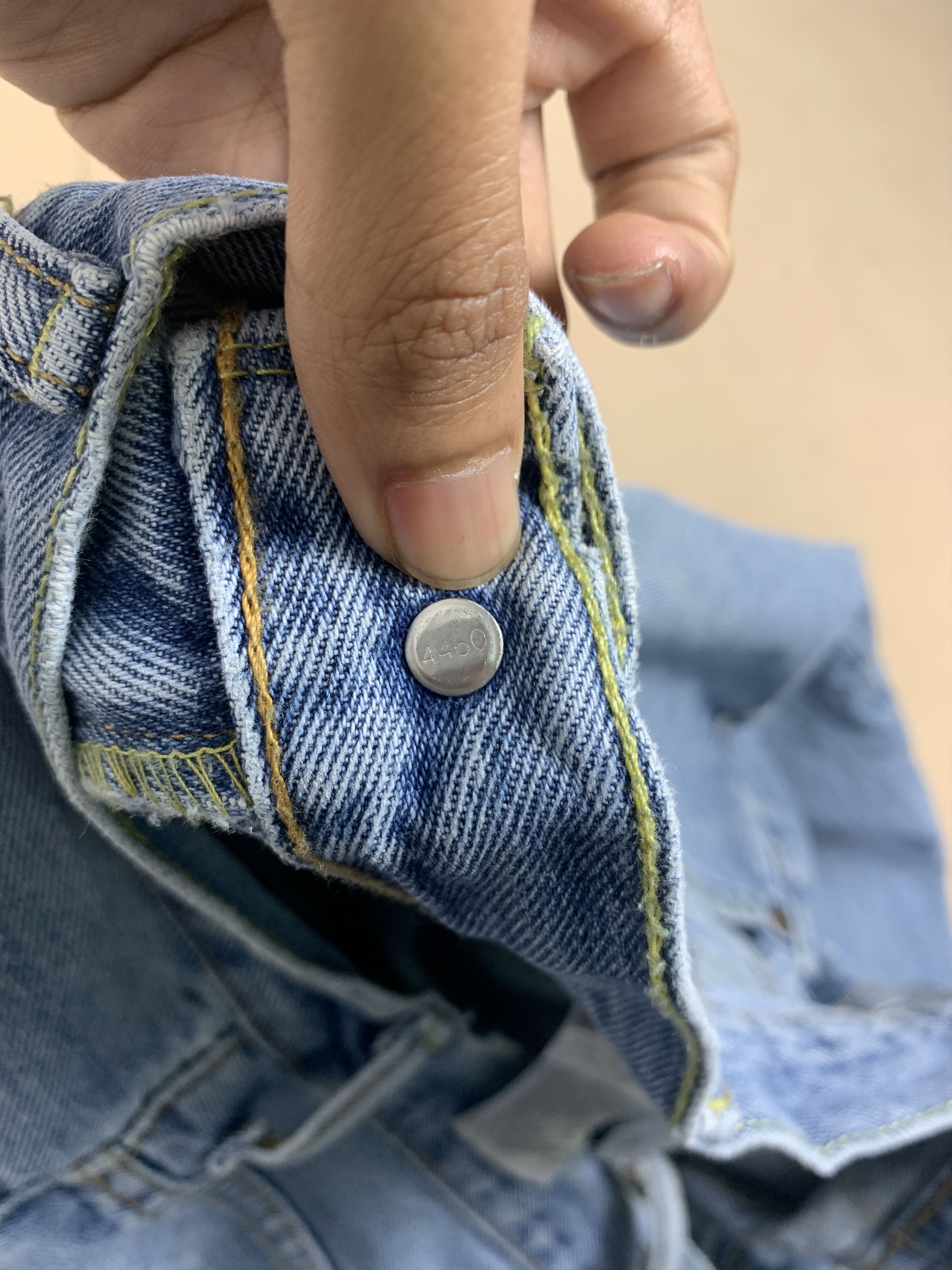 Levi's × Vintage Vintage LEVI'S 560 Comfort Fit Light Was Jeans Size US 40 / EU 56 - 18 Thumbnail