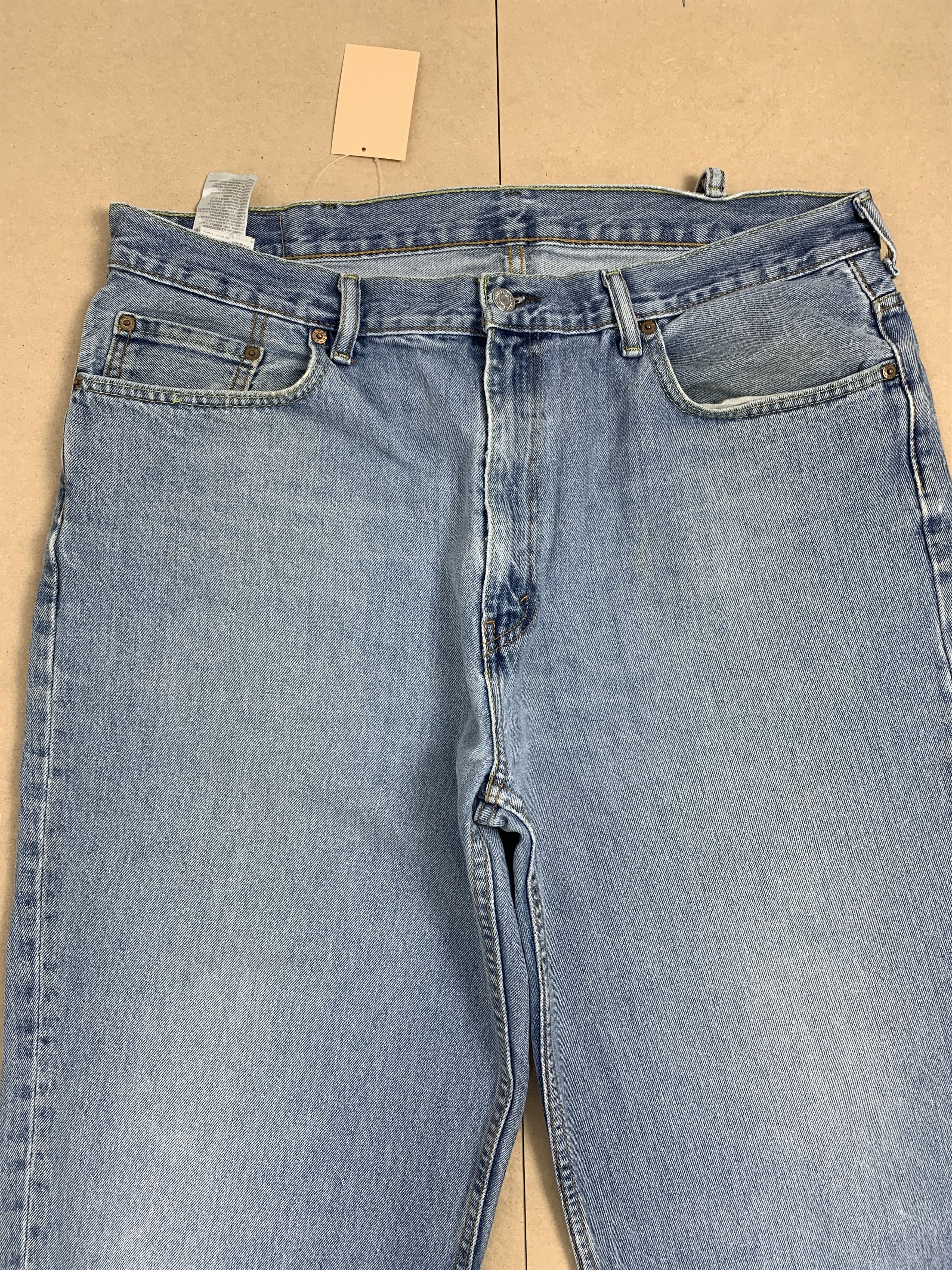 Levi's × Vintage Vintage LEVI'S 560 Comfort Fit Light Was Jeans Size US 40 / EU 56 - 2 Thumbnail