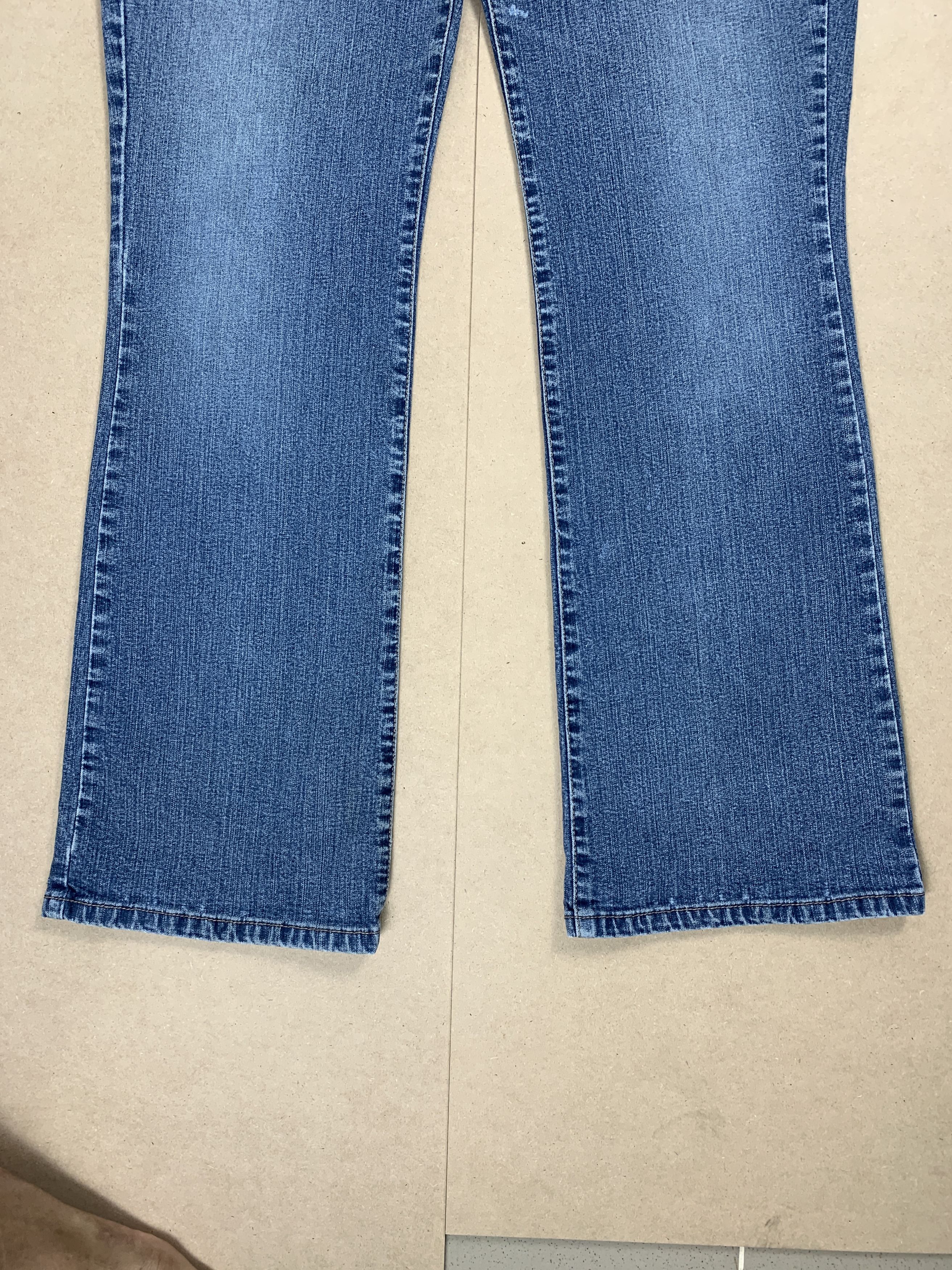 Levi's Vintage Levis 515 Boot Cut Faded Blue Jeans P0319 Size 32" / US 10 / IT 46 - 3 Thumbnail