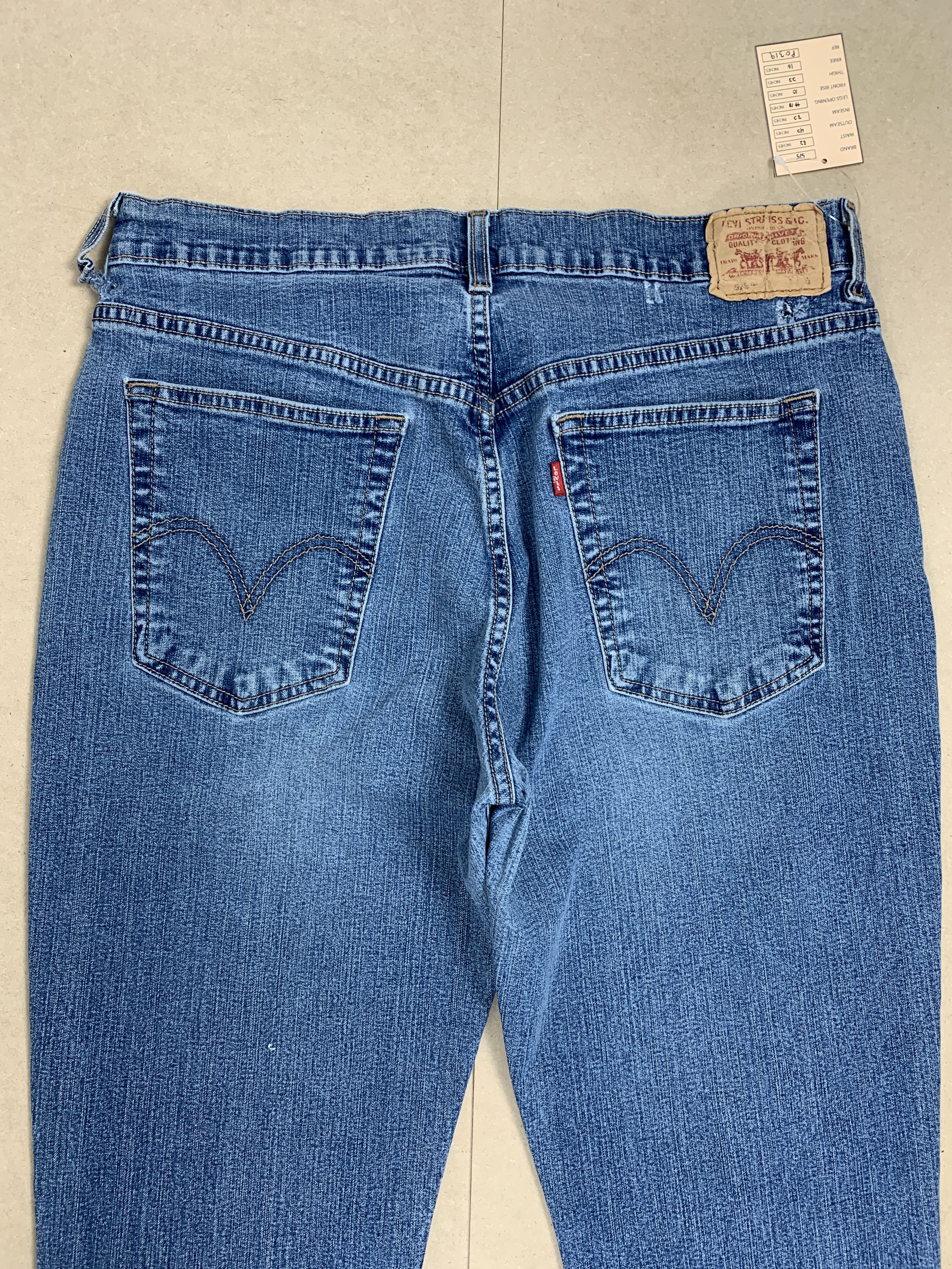 Levi's Vintage Levis 515 Boot Cut Faded Blue Jeans P0319 Size 32" / US 10 / IT 46 - 7 Thumbnail
